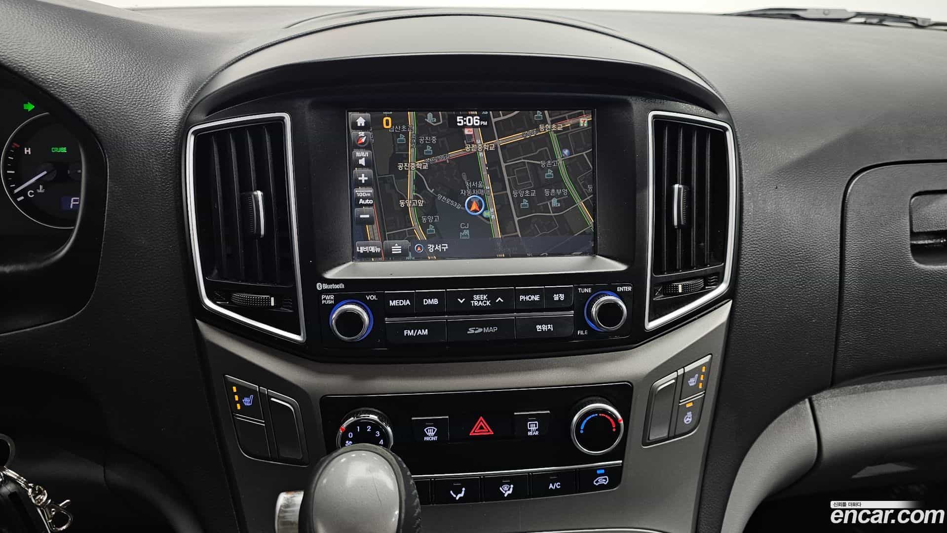 Starex Hyundai 2017.3-OPTION-018