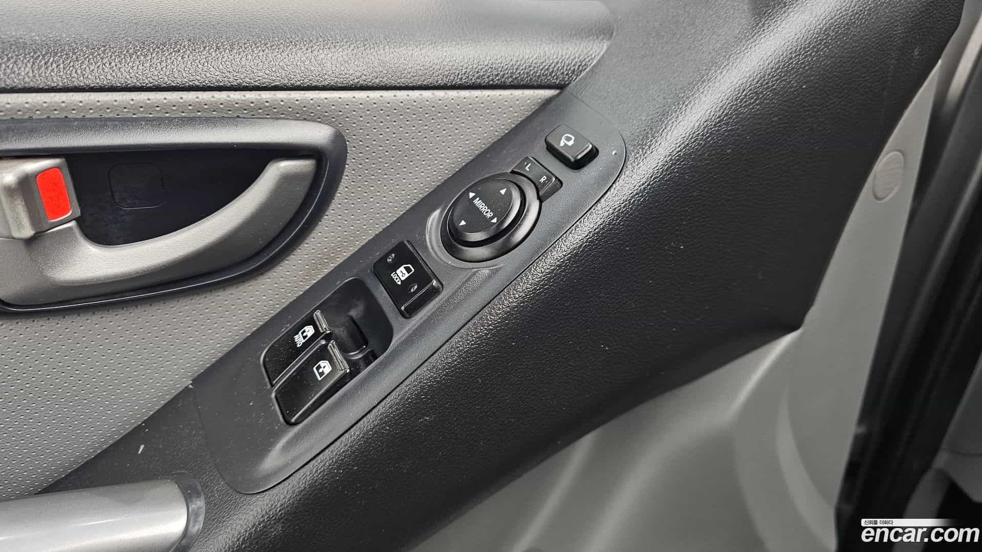 Starex Hyundai 2017.3-OPTION-020