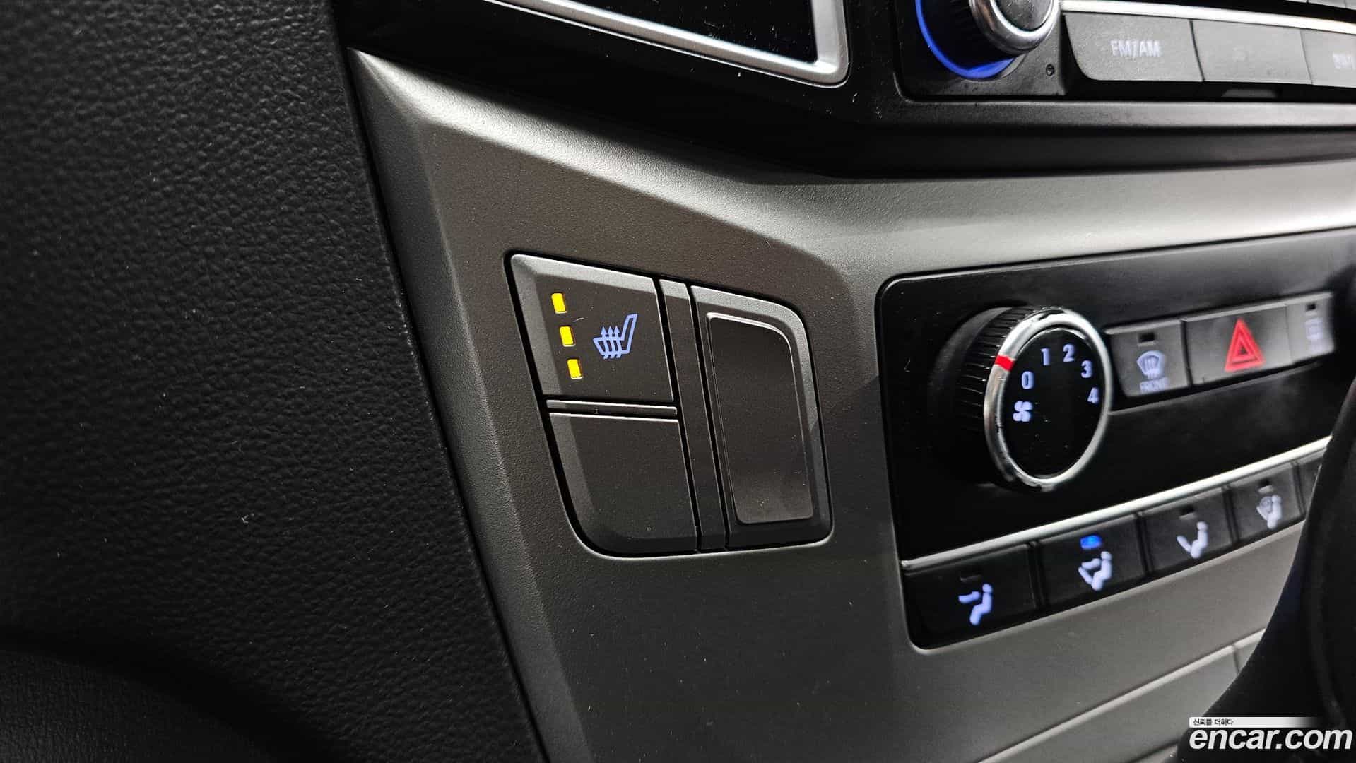 Starex Hyundai 2017.3-OPTION-023