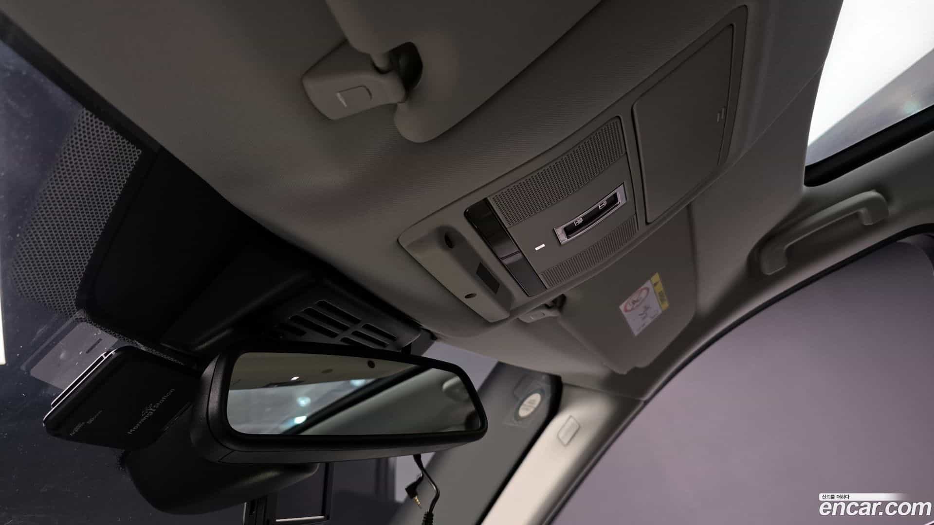 Discovery Sport Land Rover 2017.8-OPTION-023