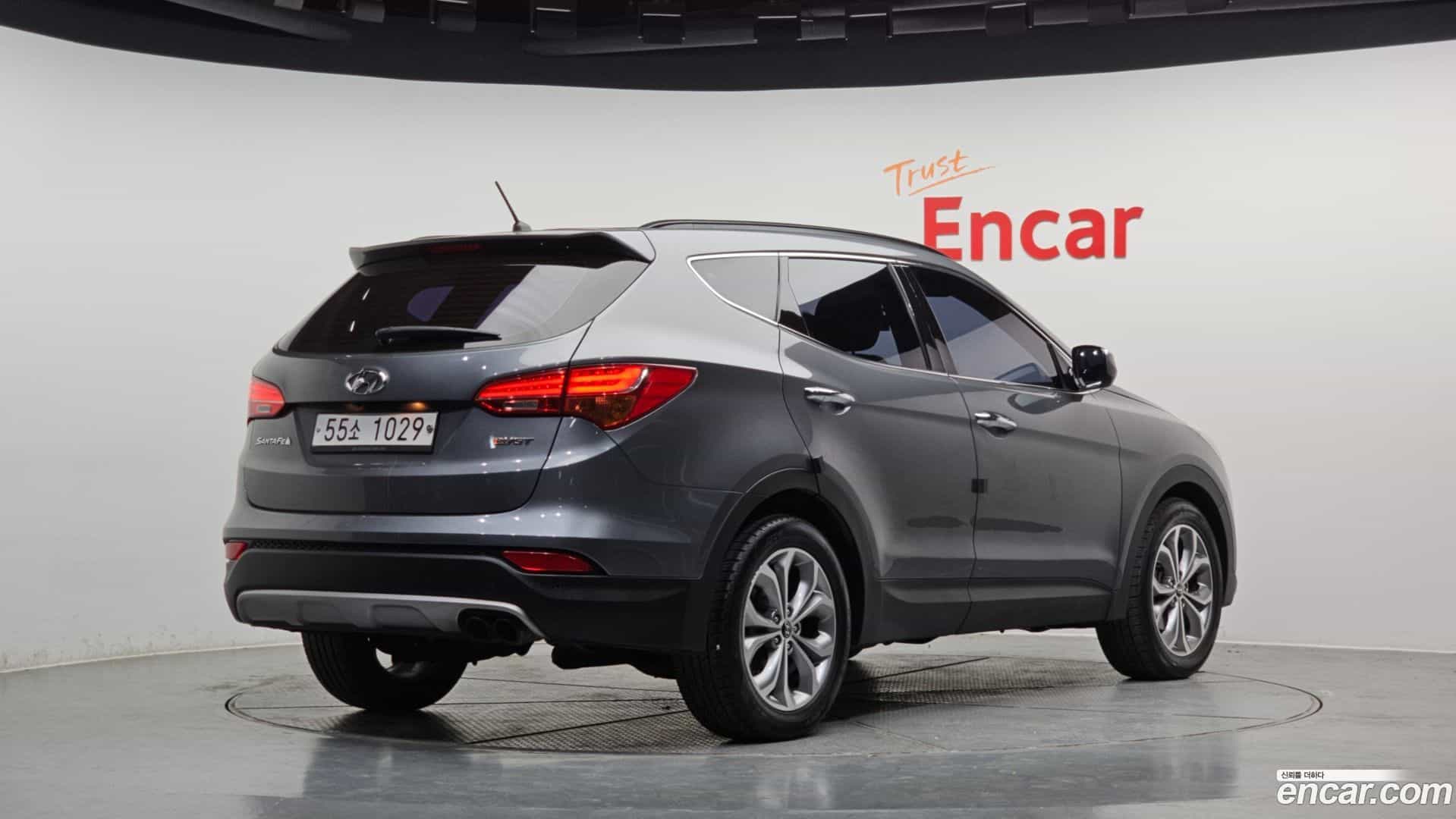 Santafe Hyundai 2013.1-OUTER-002