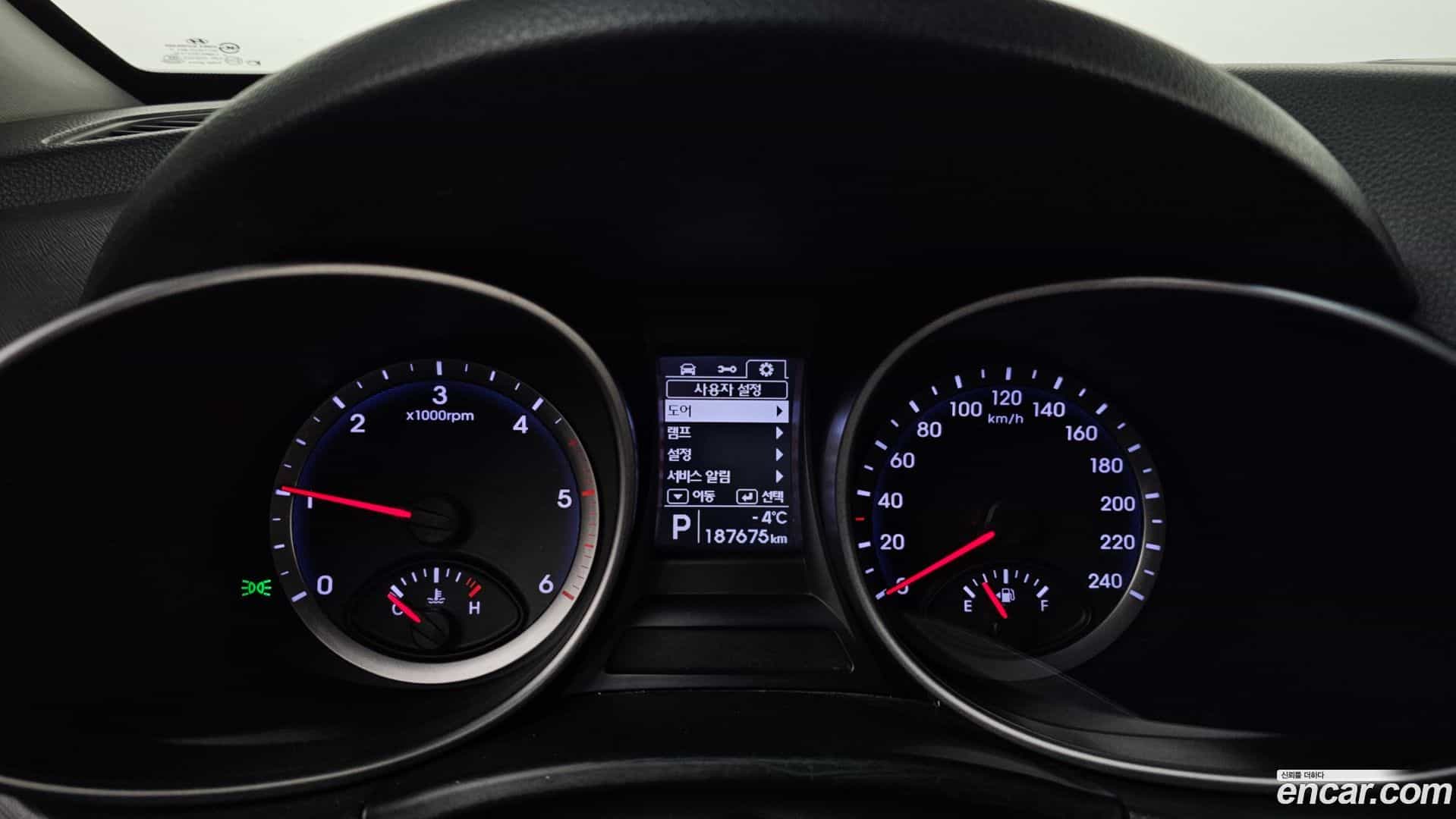 Santafe Hyundai 2013.1-INNER-008