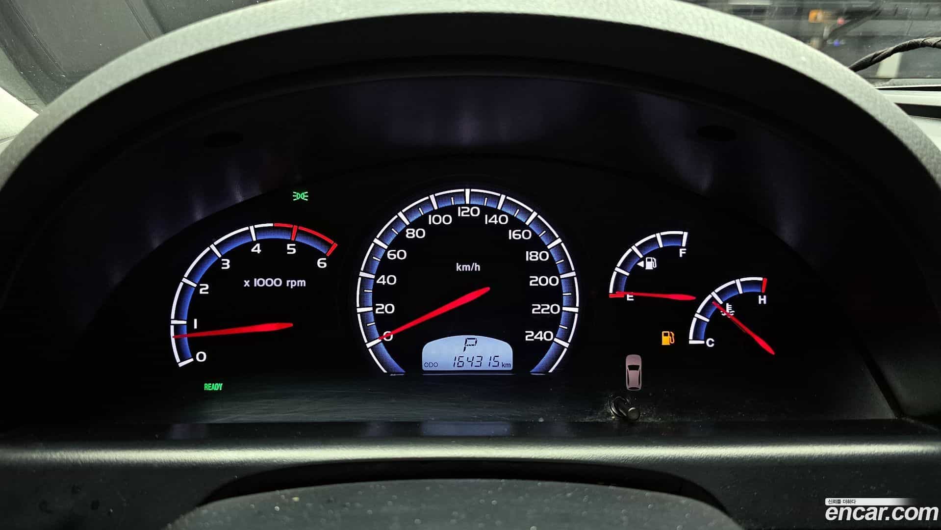 Rexton KG_Mobility_Ssangyong 2015.8-INNER-008