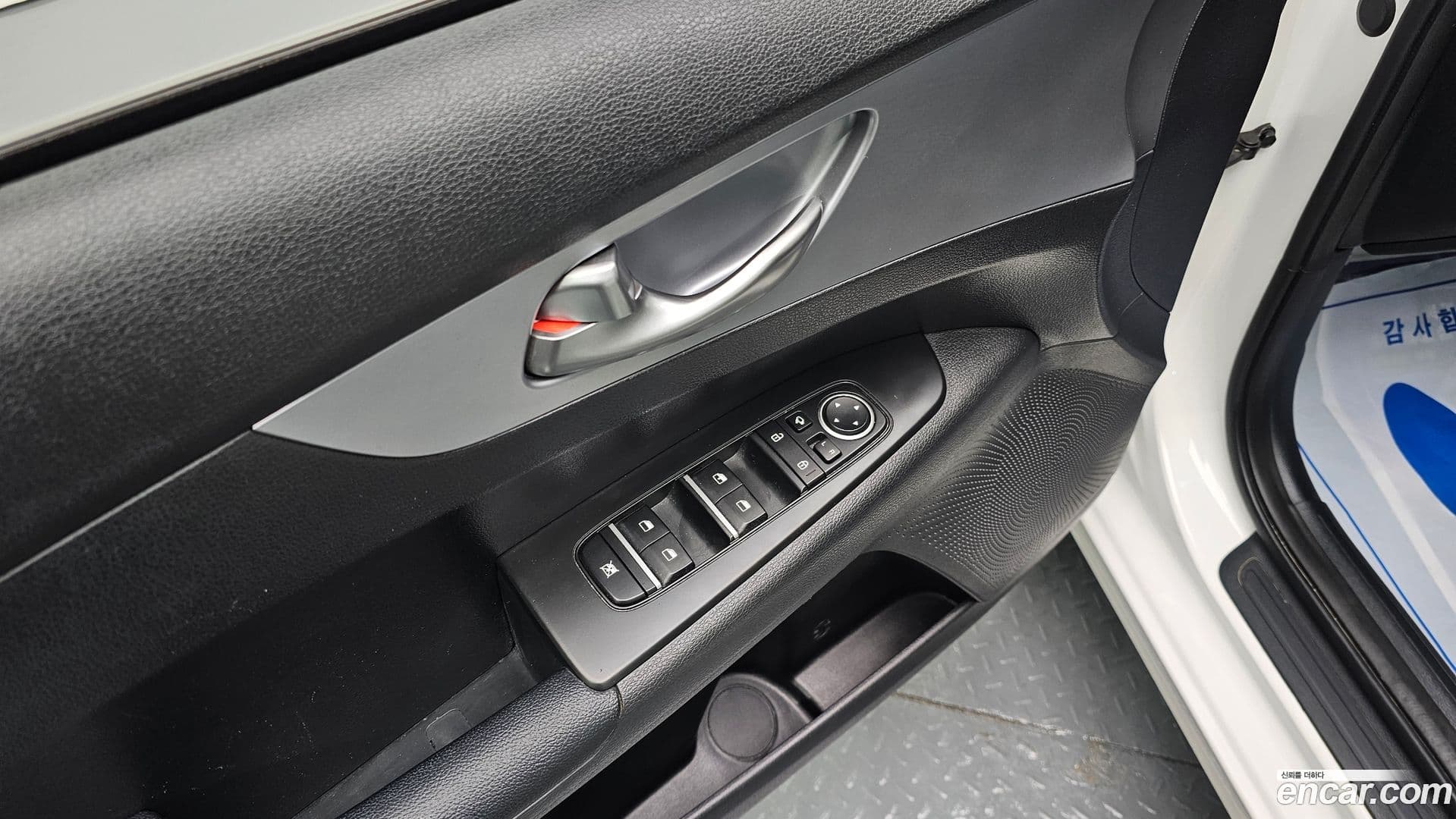 Main__Slider__Photo:K3 Kia 2021.9-13