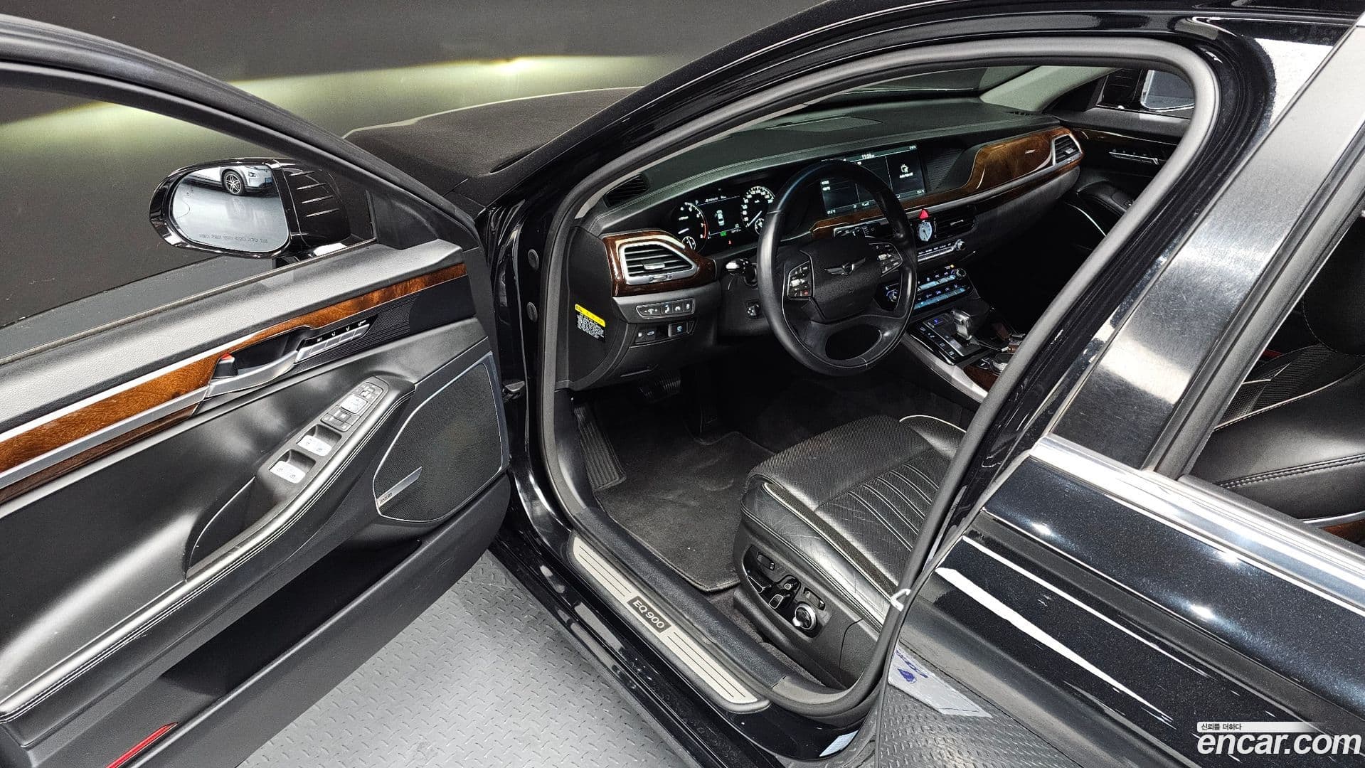 Main__Slider__Photo:EQ900 Genesis 2016.4-10