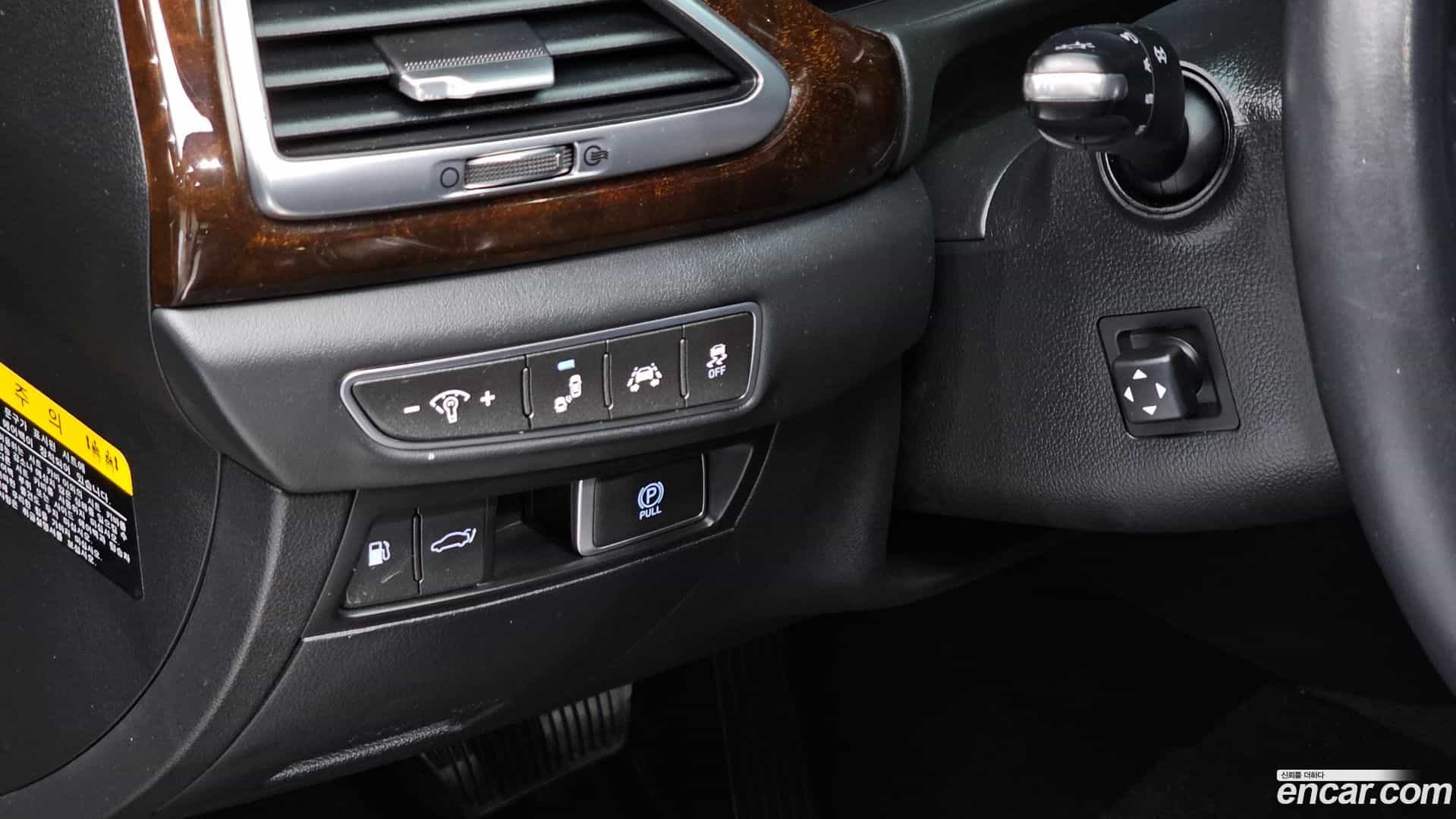 EQ900 Genesis 2016.4-OPTION-018