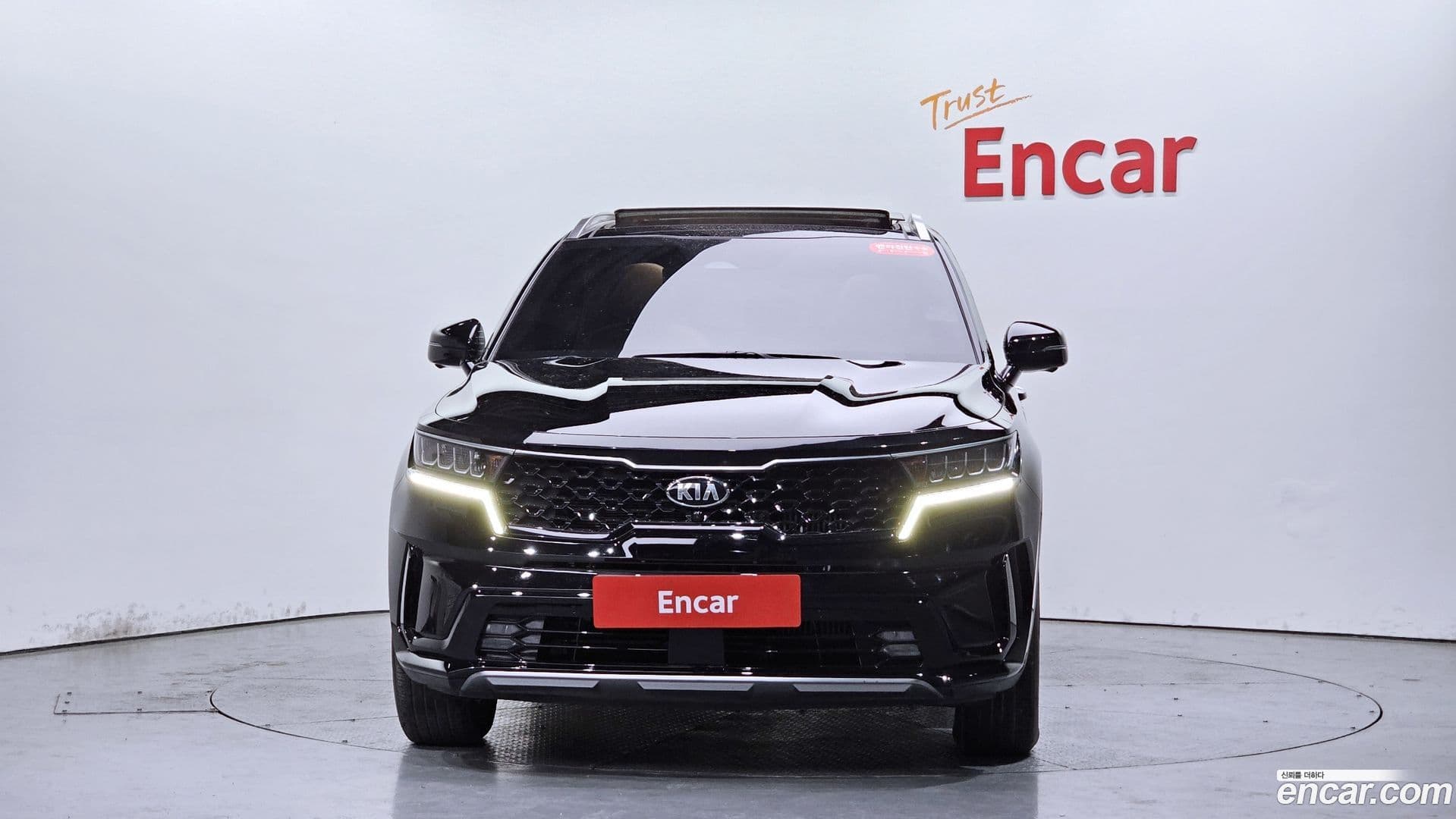 Main__Slider__Photo:Sorento Kia 2020.10-2