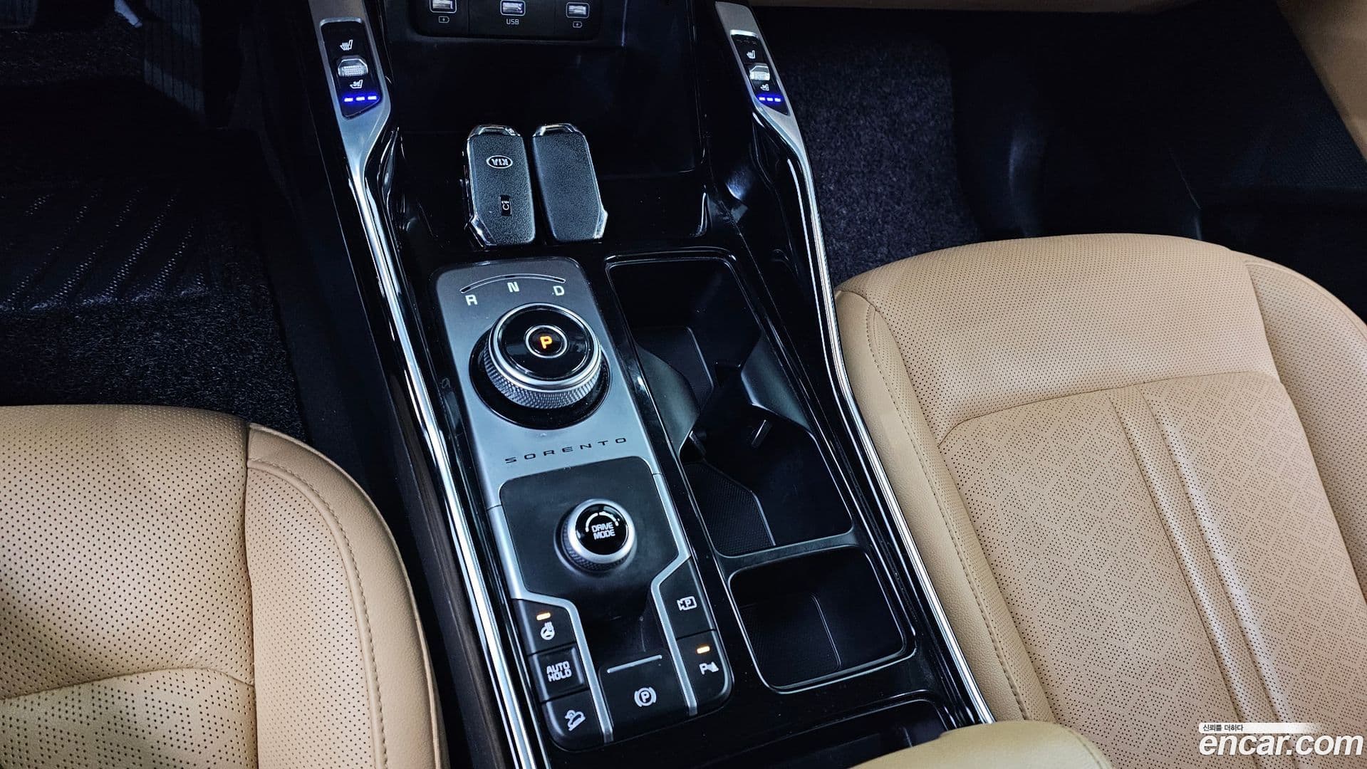 Main__Slider__Photo:Sorento Kia 2020.10-8