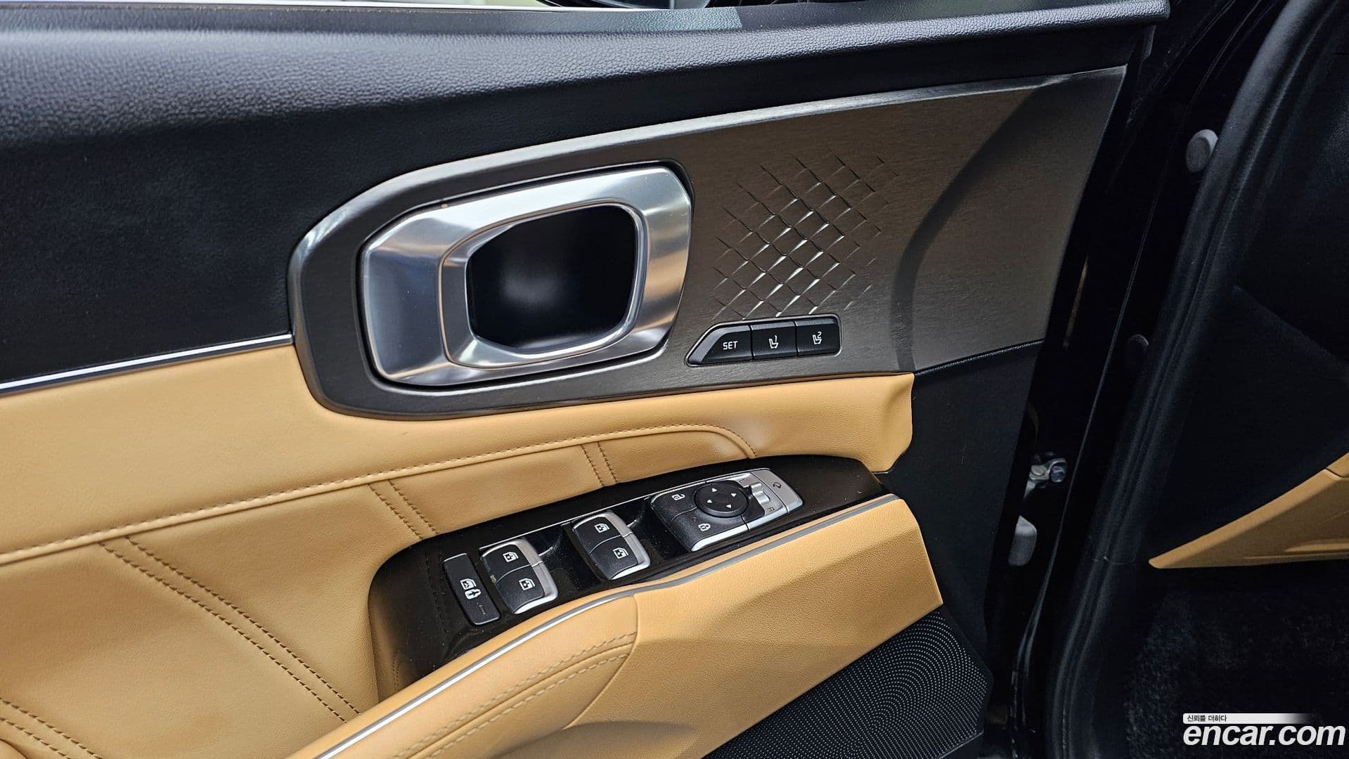 Main__Slider__Photo:Sorento Kia 2020.10-15