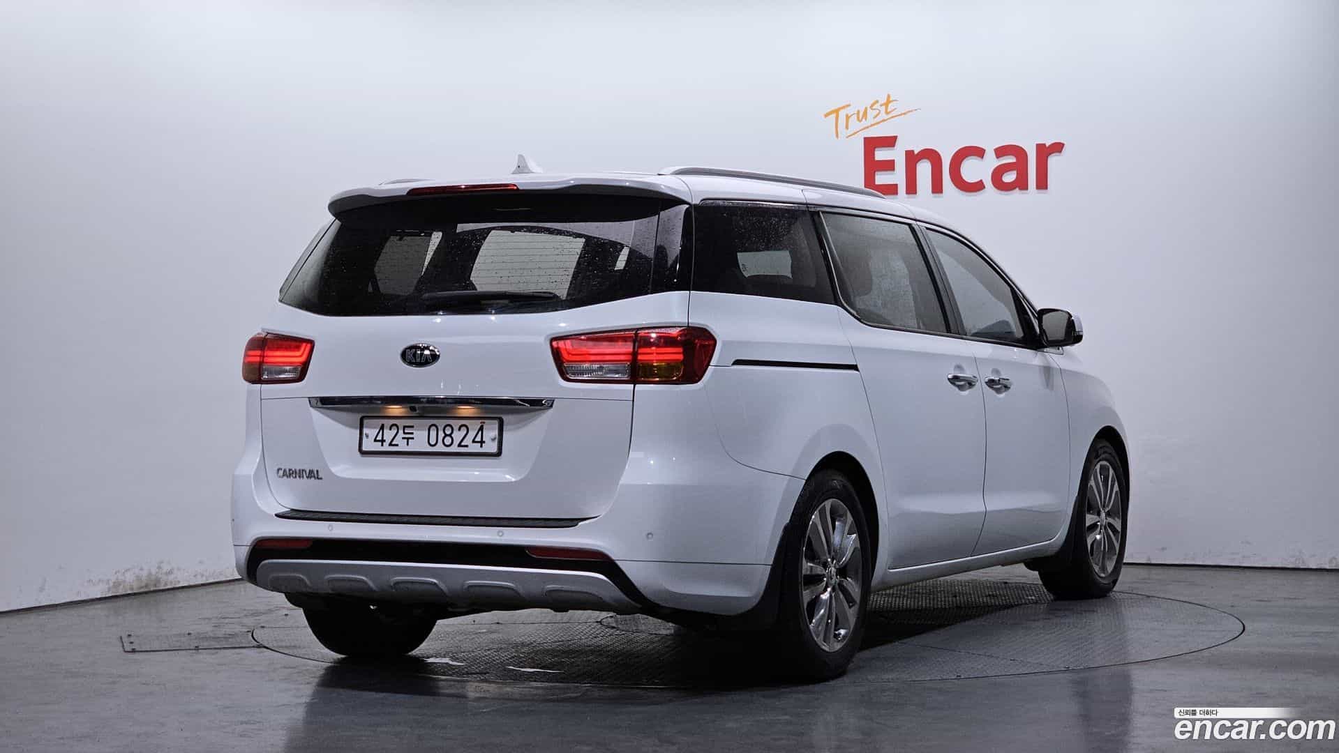 Canival Kia 2015.8-OUTER-002