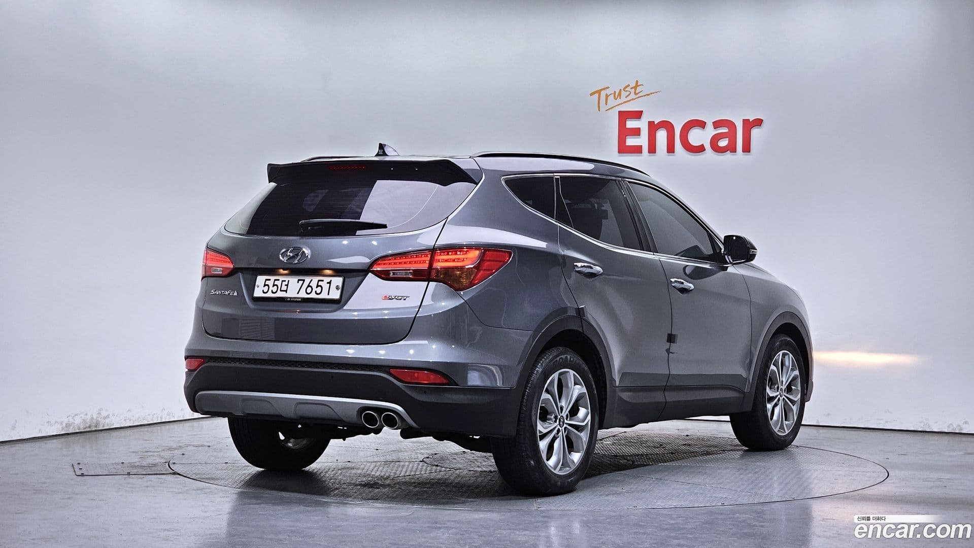 Main__Slider__Photo:Santafe Hyundai 2015.7-1