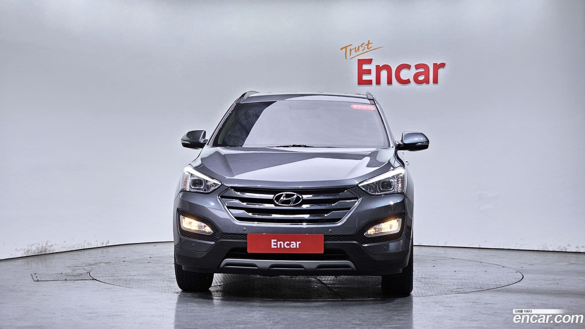 Main__Slider__Photo:Santafe Hyundai 2015.7-2