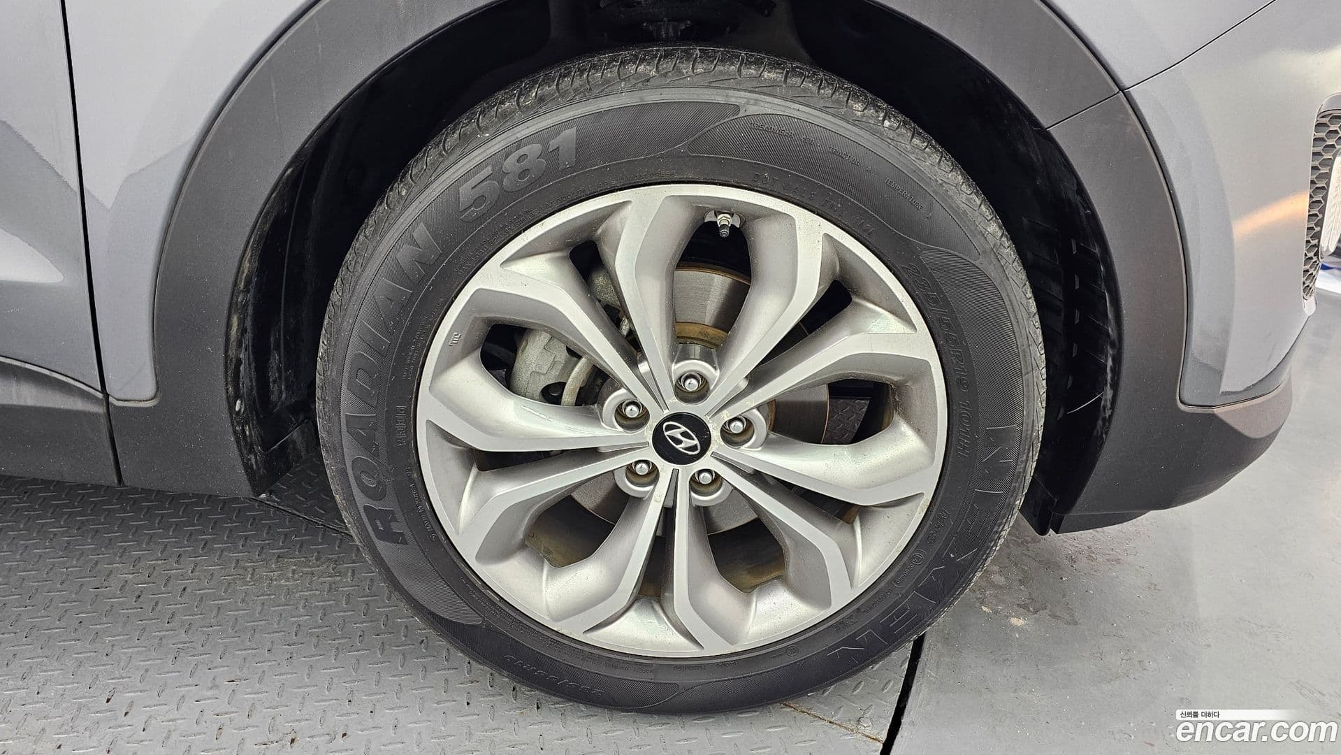 Main__Slider__Photo:Santafe Hyundai 2015.7-4