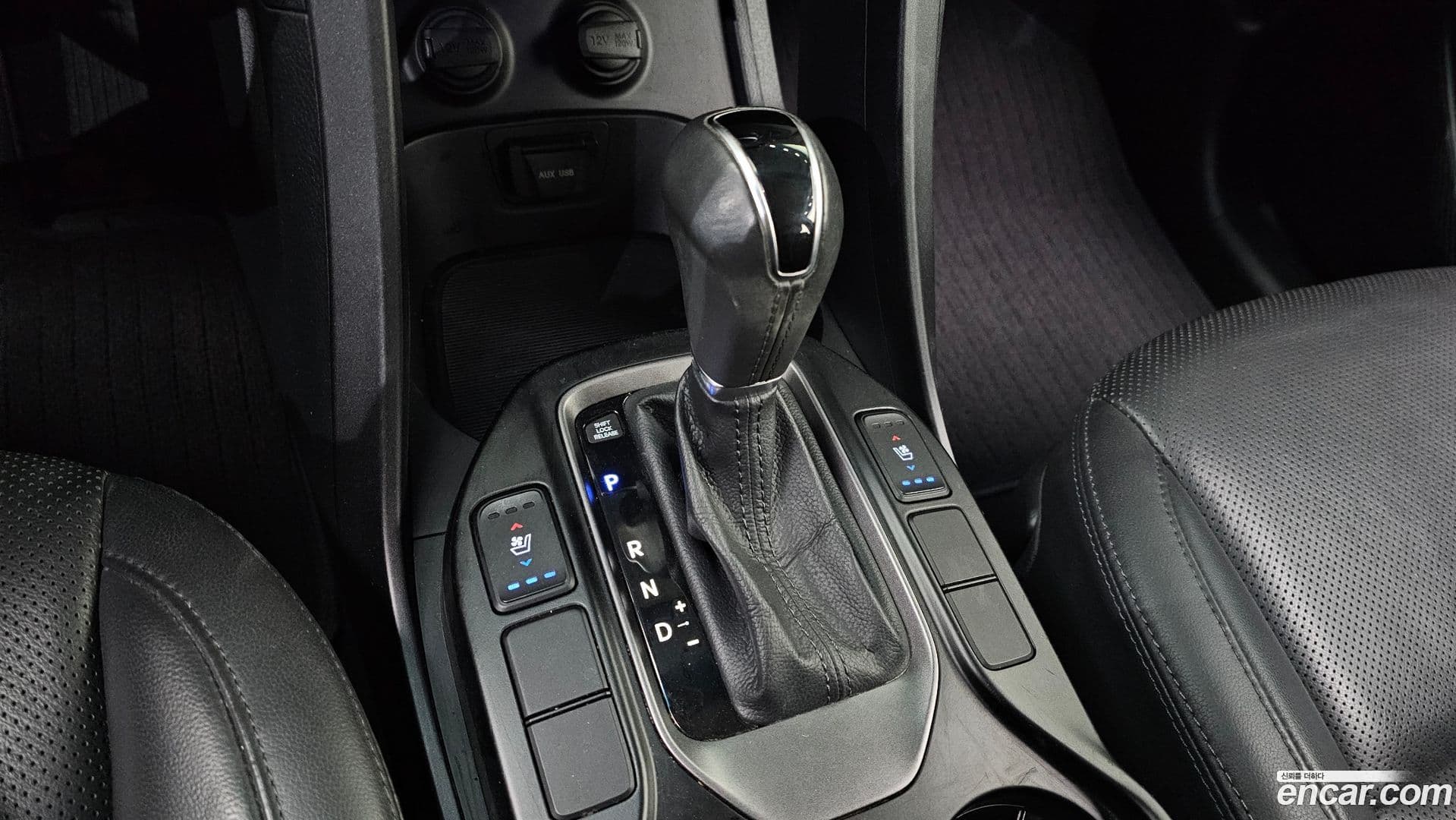 Main__Slider__Photo:Santafe Hyundai 2015.7-8