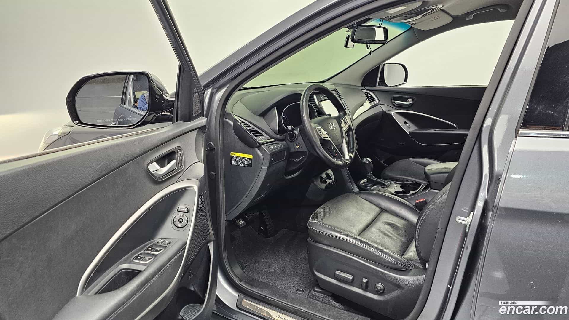 Santafe Hyundai 2015.7-INNER-010