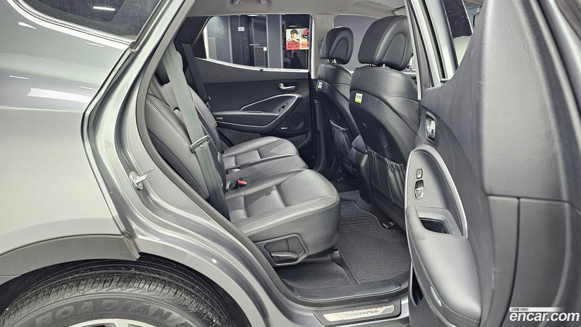 Main__Slider__Photo:Santafe Hyundai 2015.7-11