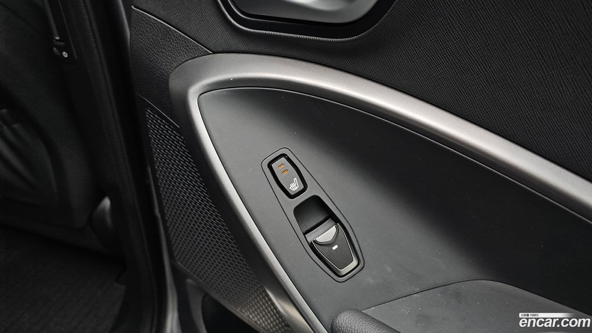 Main__Slider__Photo:Santafe Hyundai 2015.7-18