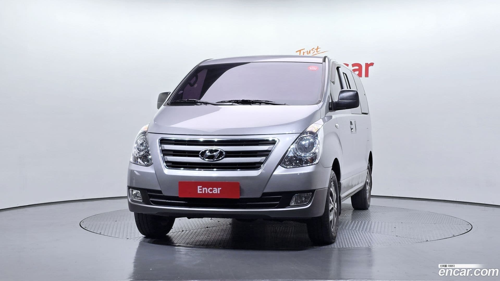 Main__Slider__Photo:Starex Hyundai 2016.5-2