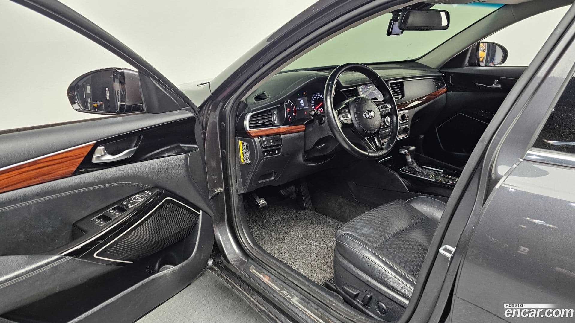 Main__Slider__Photo:K7 Kia 2016.9-9