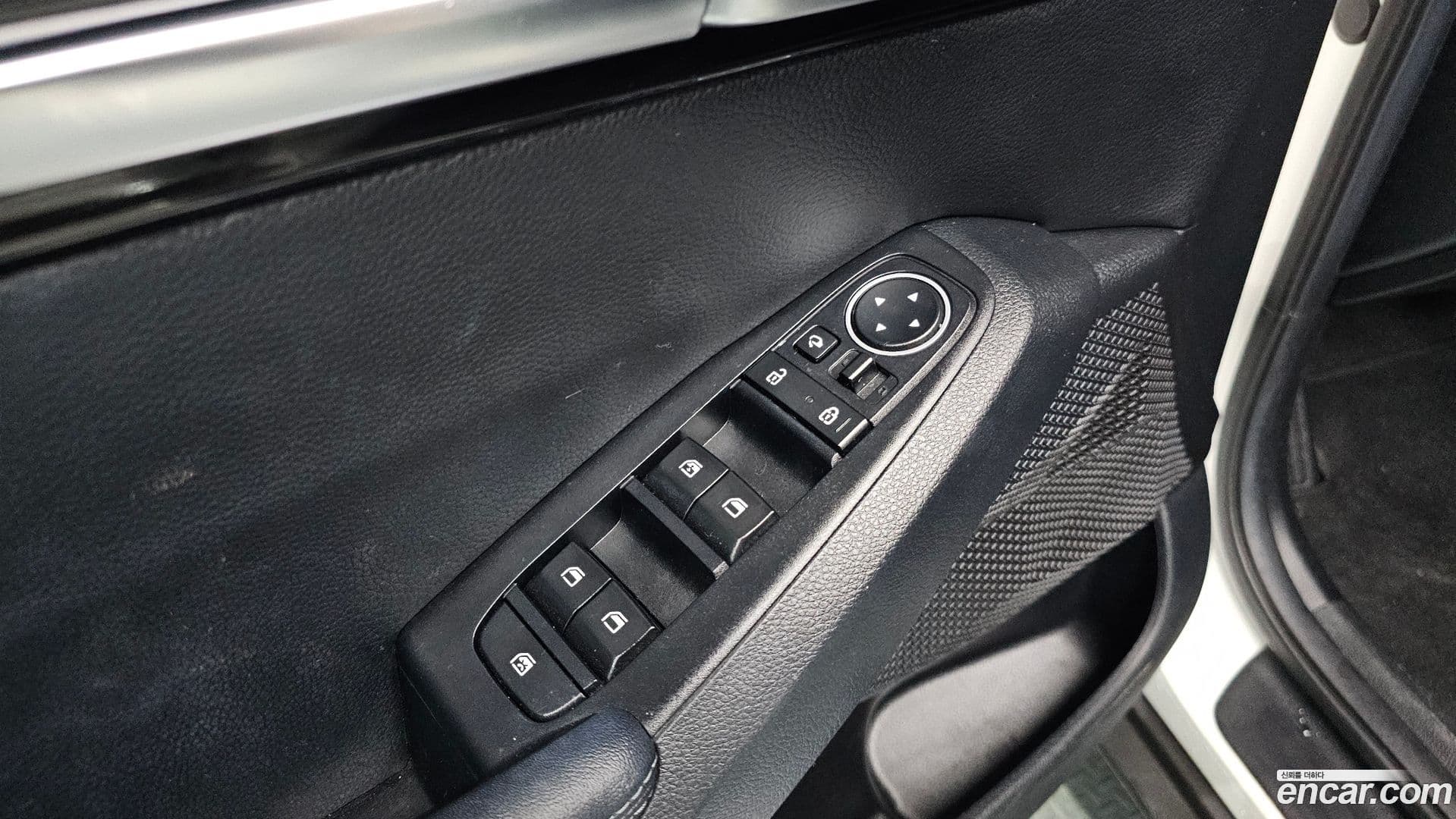 Main__Slider__Photo:Seltos Kia 2022.3-16