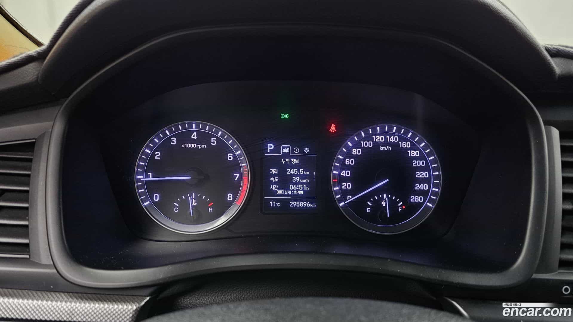 Sonata Hyundai 2017.7-INNER-008