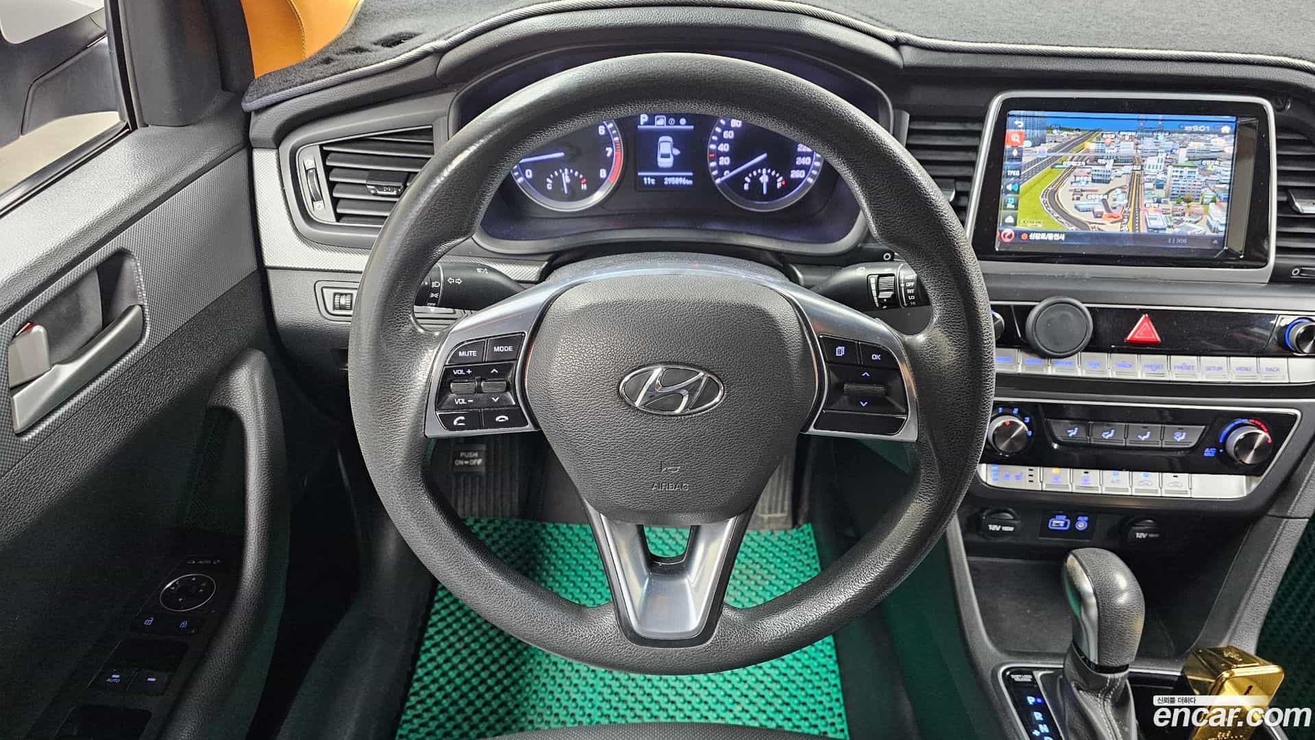 Sonata Hyundai 2017.7-OPTION-017