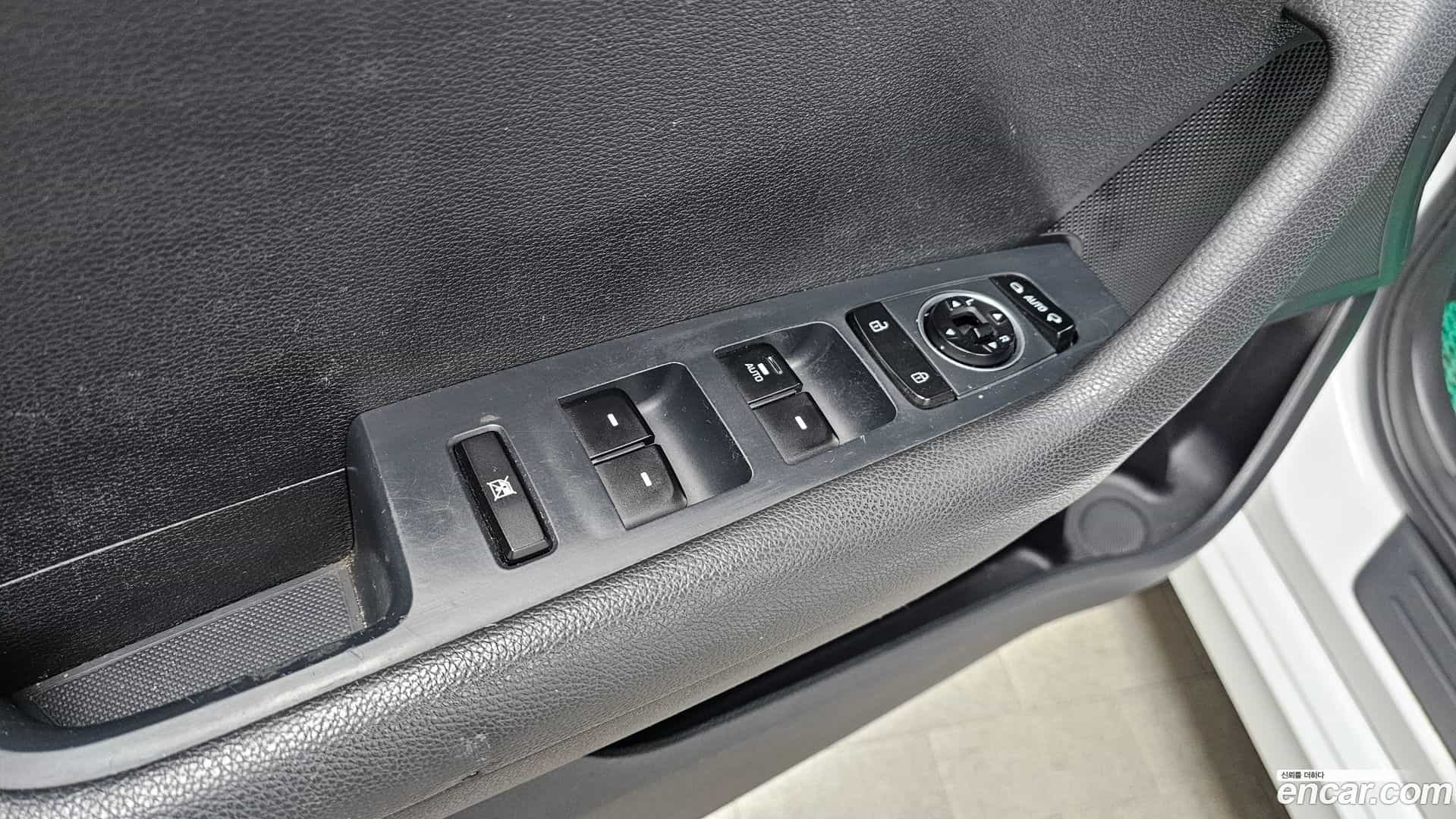 Sonata Hyundai 2017.7-OPTION-018