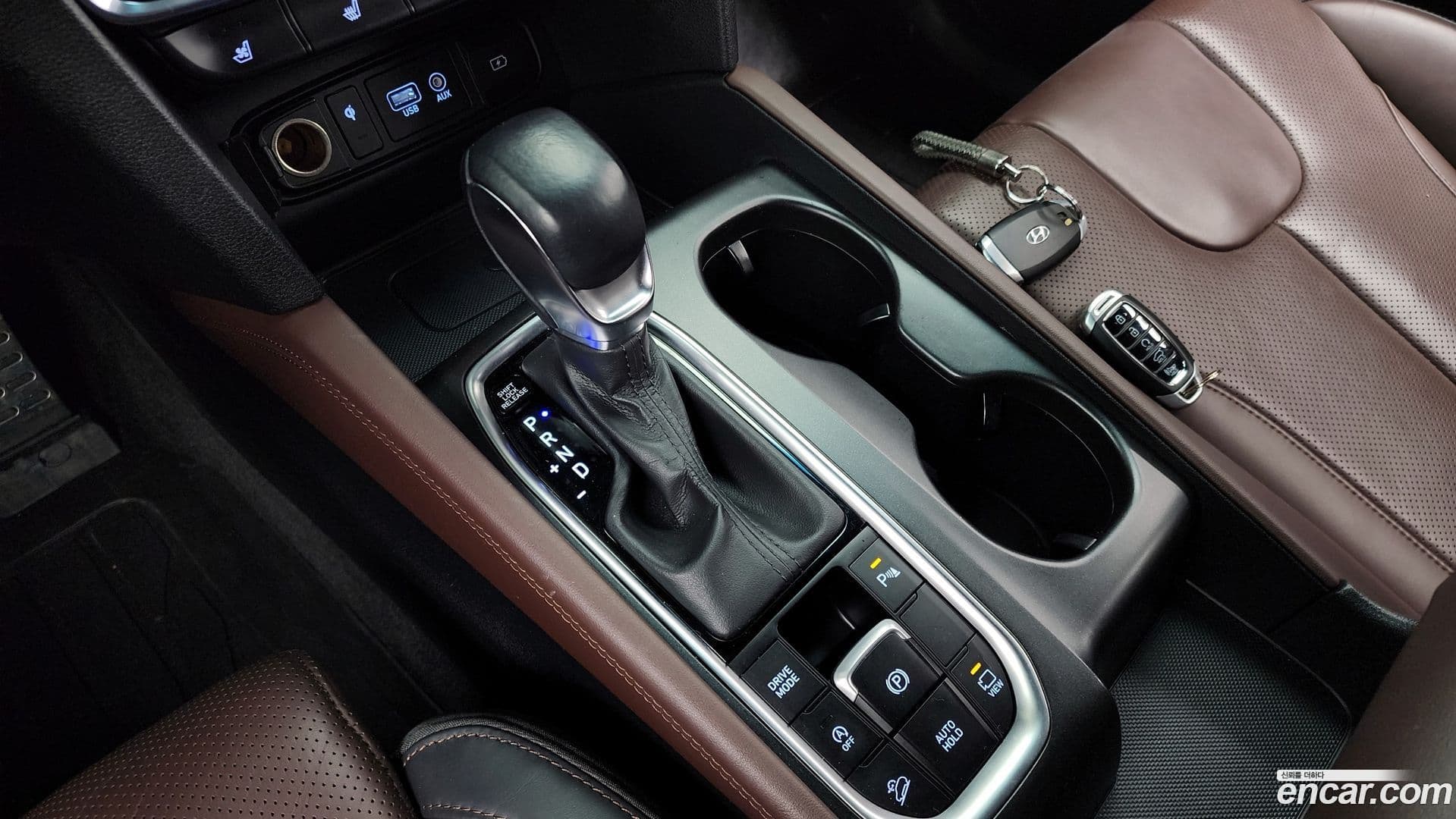 Main__Slider__Photo:Santafe Hyundai 2019.6-8