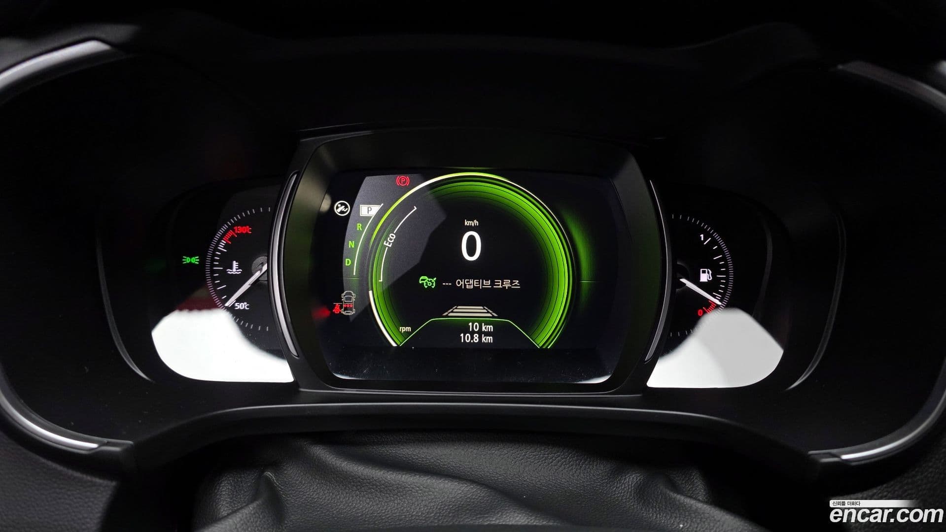 Main__Slider__Photo:QM6 Renault-KoreaSamsung 2026.0-7