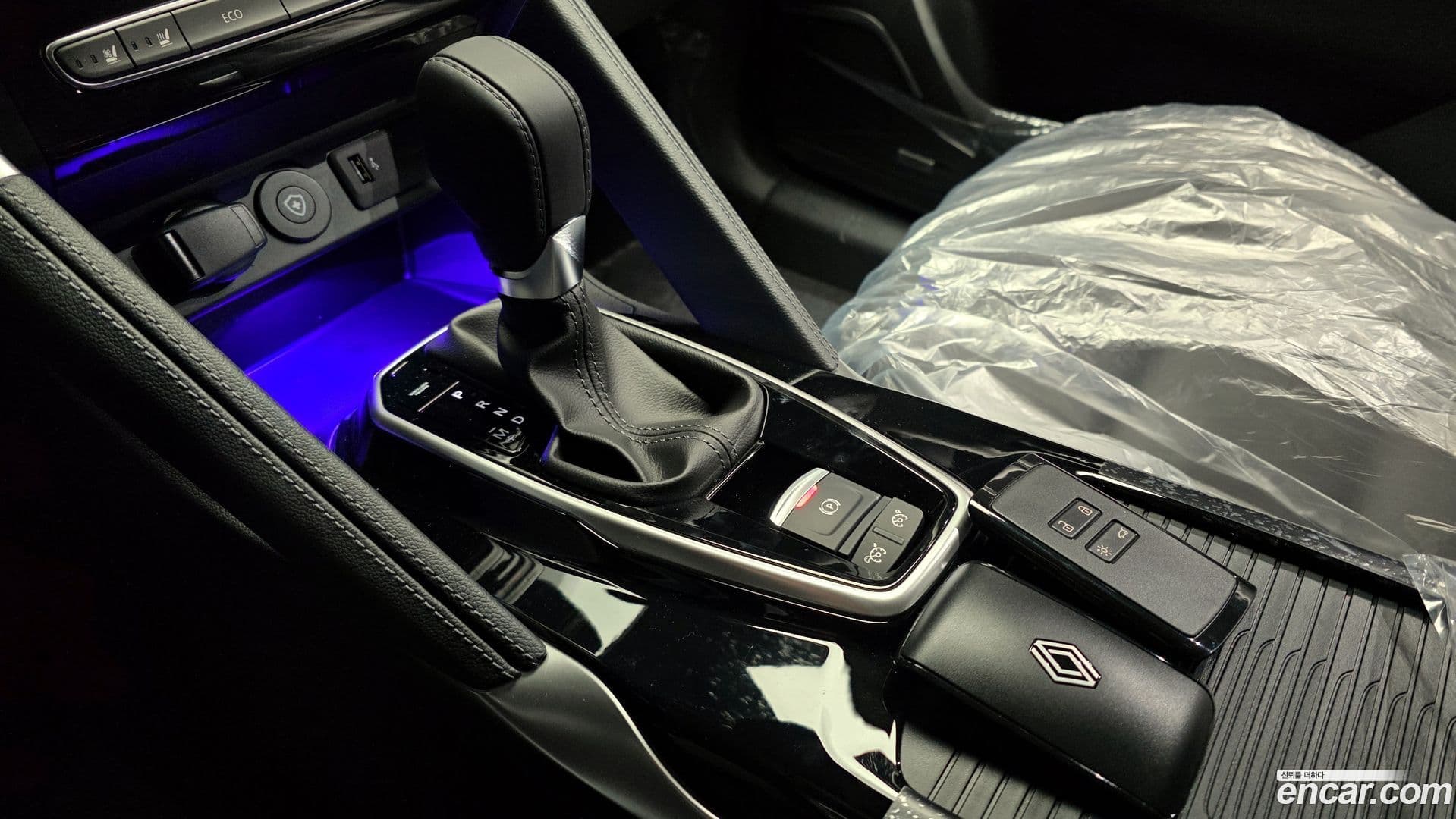 Main__Slider__Photo:QM6 Renault-KoreaSamsung 2026.0-8