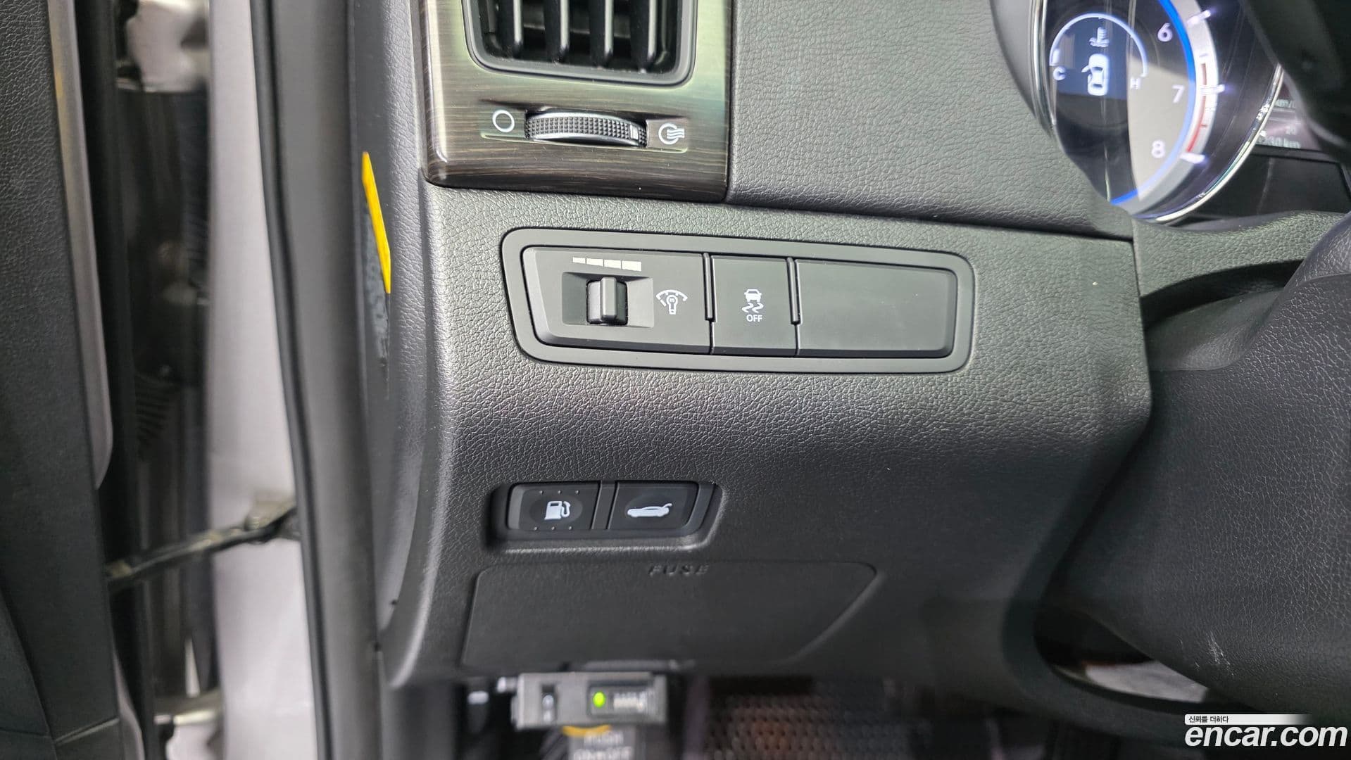 Main__Slider__Photo:Sonata Hyundai 2013.0-11