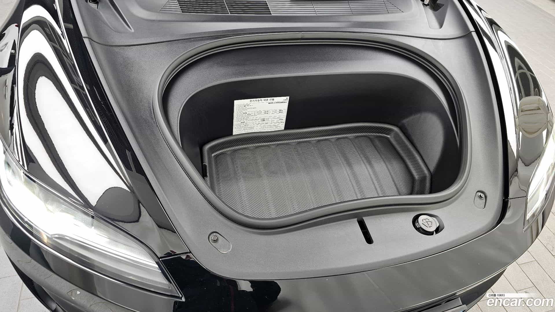 Model 3 Tesla 2024.6-INNER-006