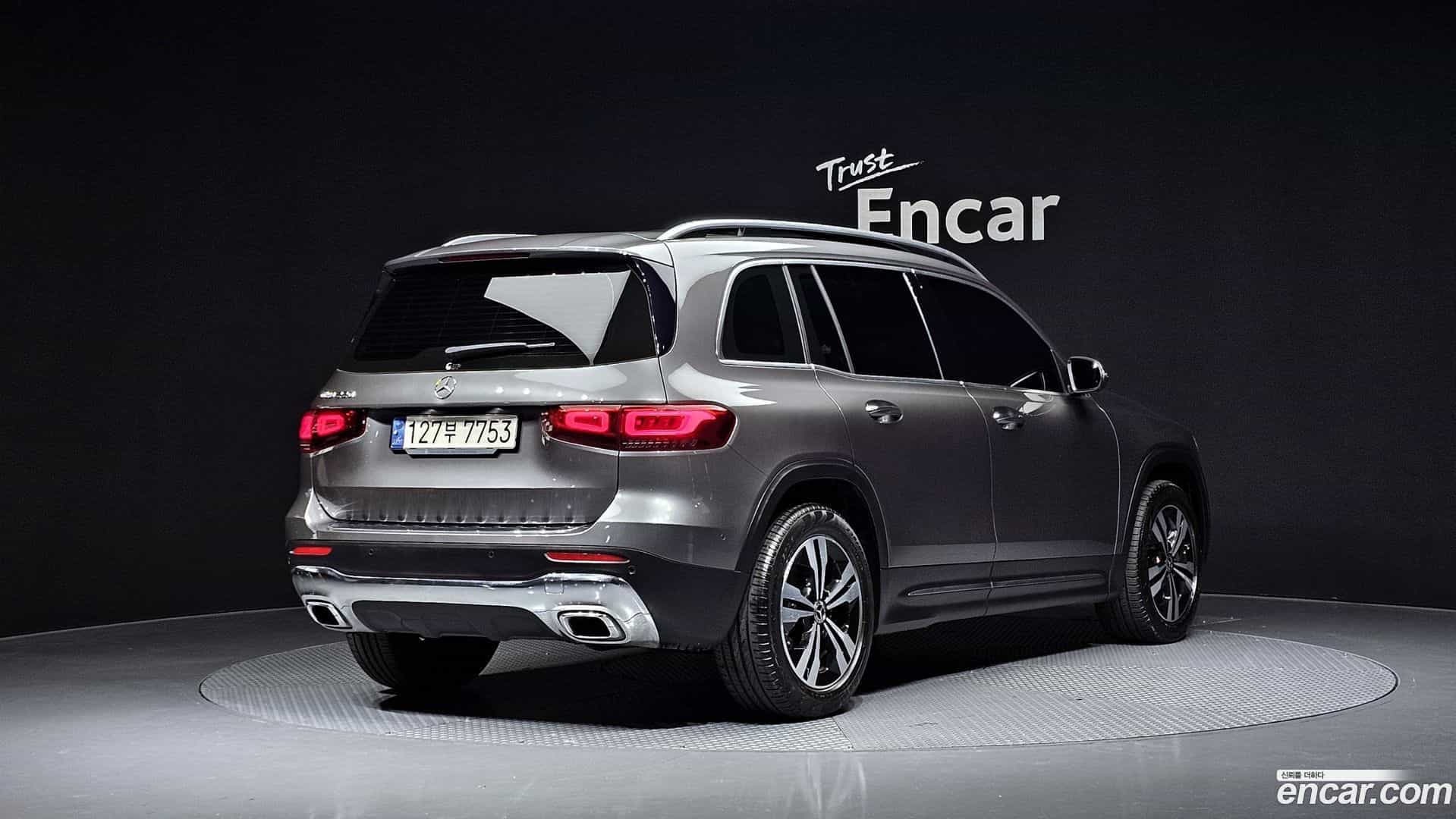 GLB-Class Mercedes-Benz 2021.4-OUTER-002