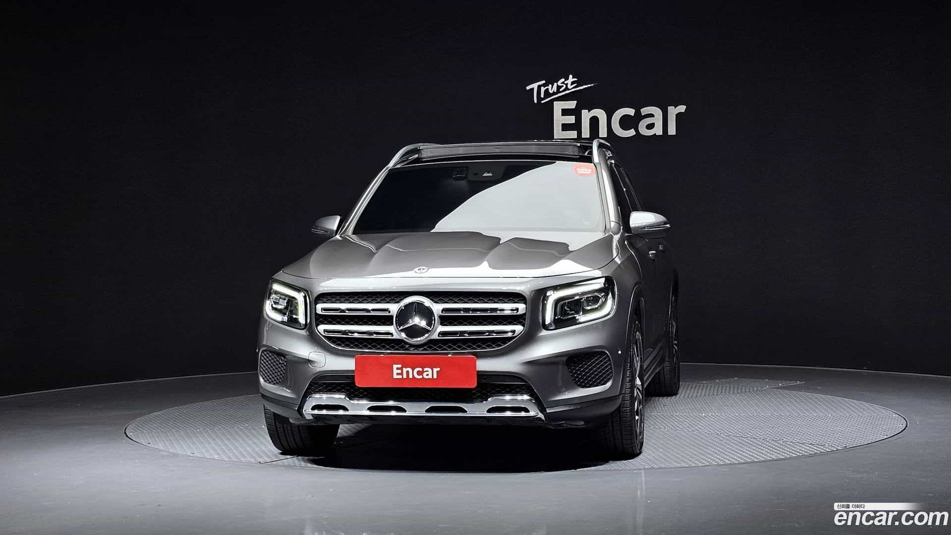 GLB-Class Mercedes-Benz 2021.4-OUTER-003