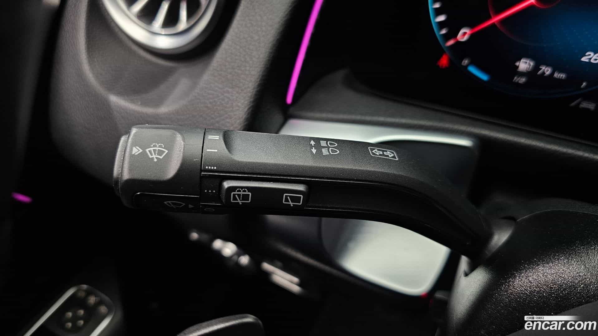 GLB-Class Mercedes-Benz 2021.4-OPTION-022