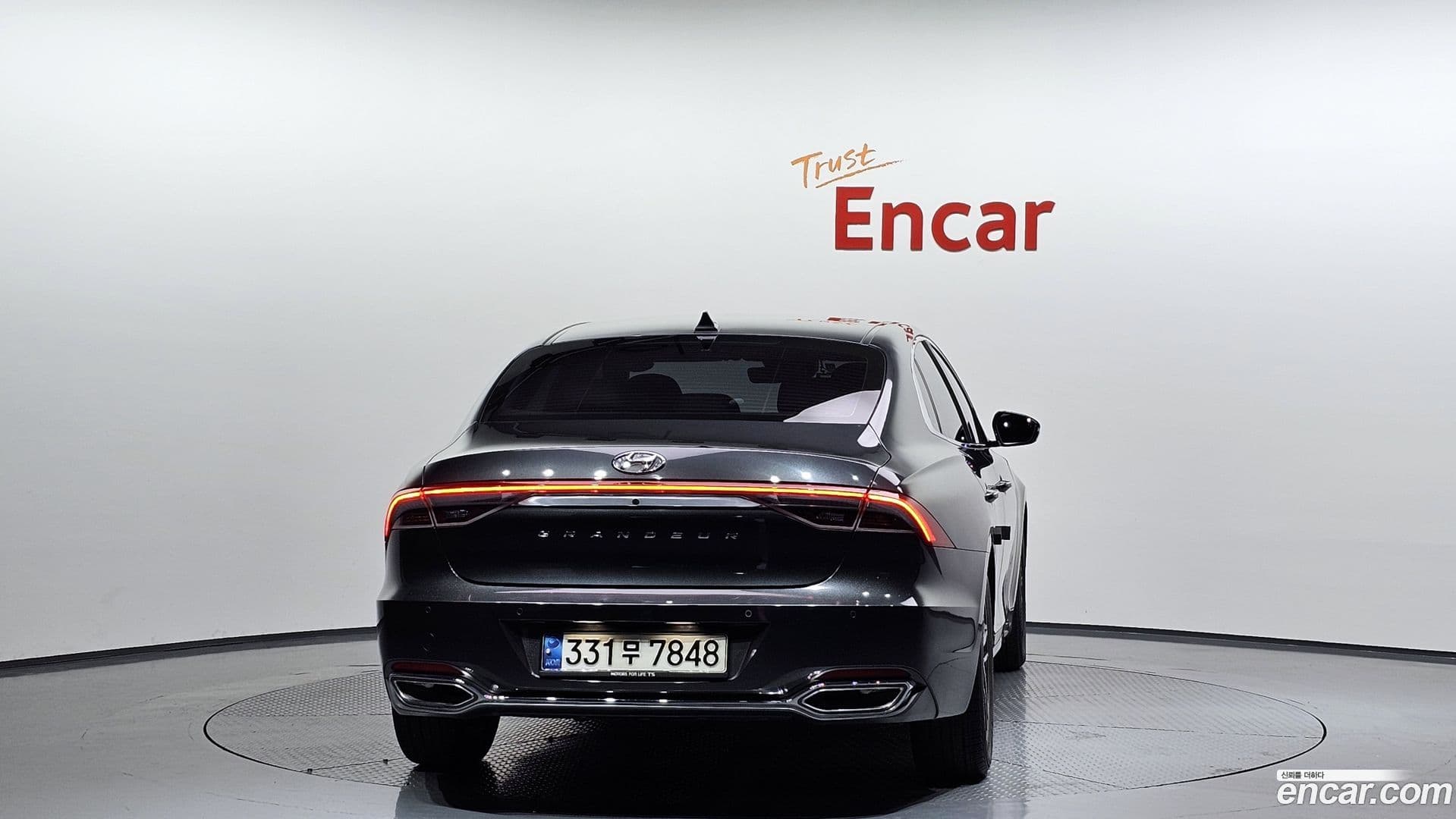 Main__Slider__Photo:Grandeur Hyundai 2020.9-3