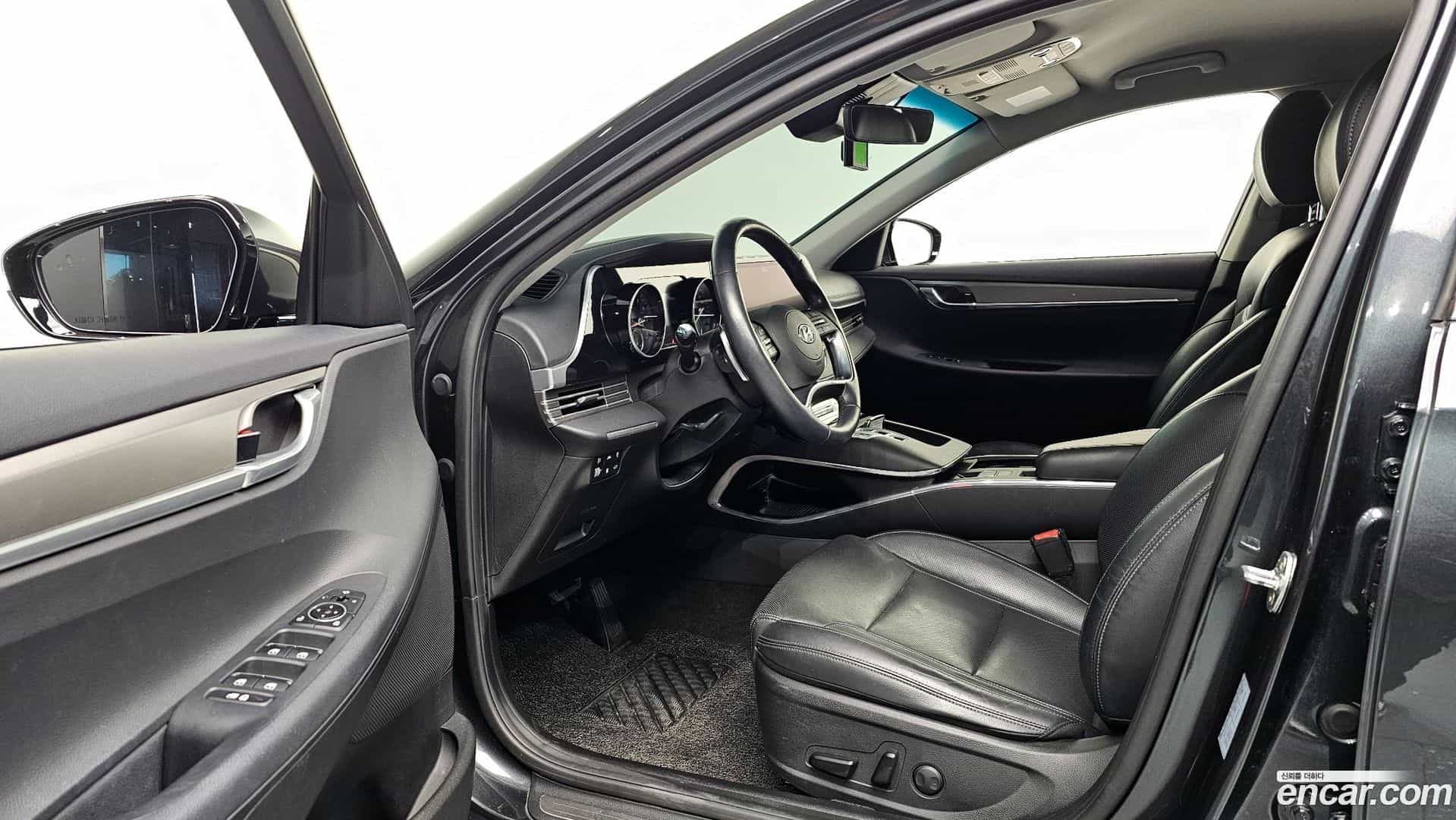 Grandeur Hyundai 2020.9-OPTION-015