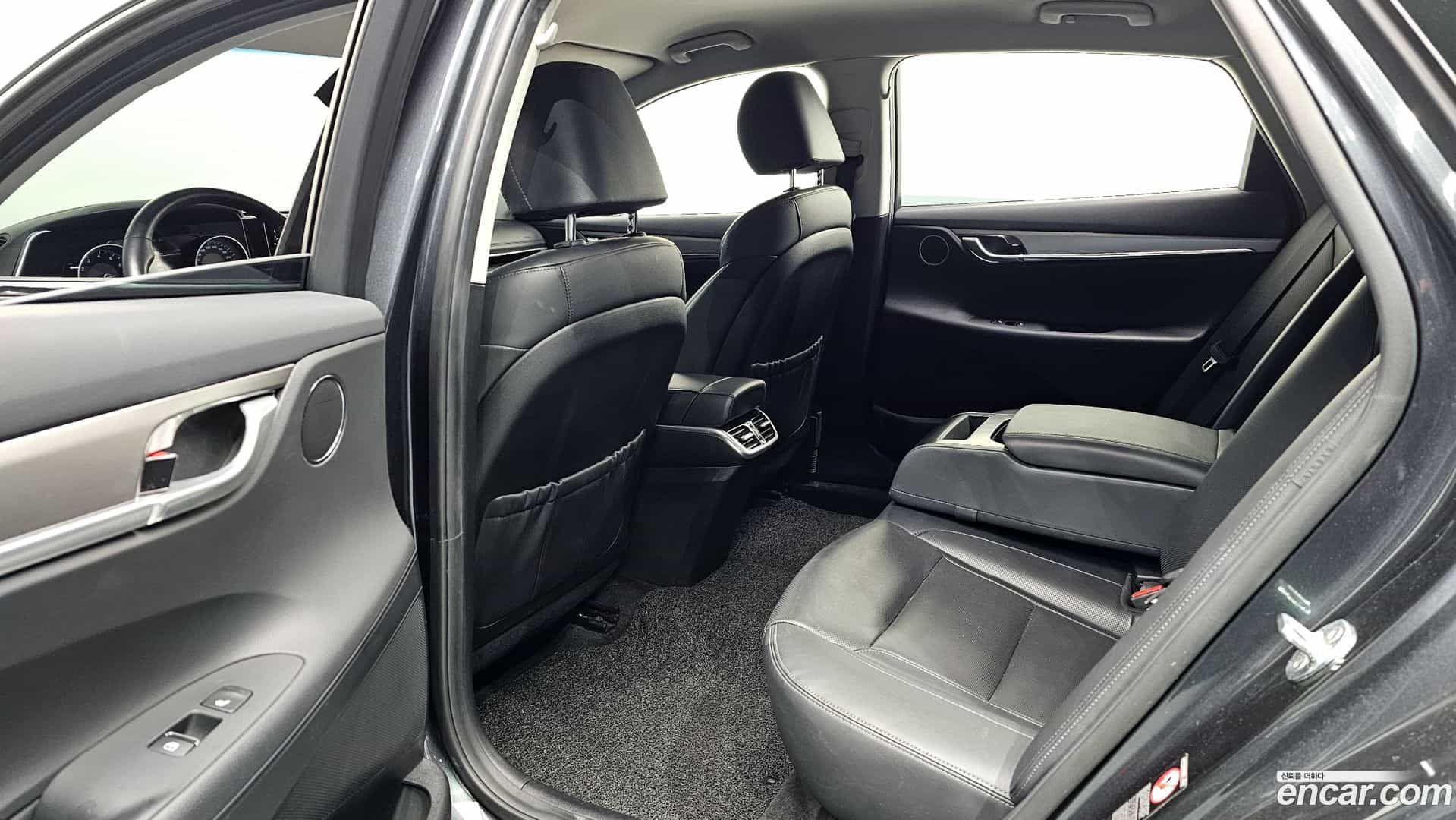 Grandeur Hyundai 2020.9-OPTION-016