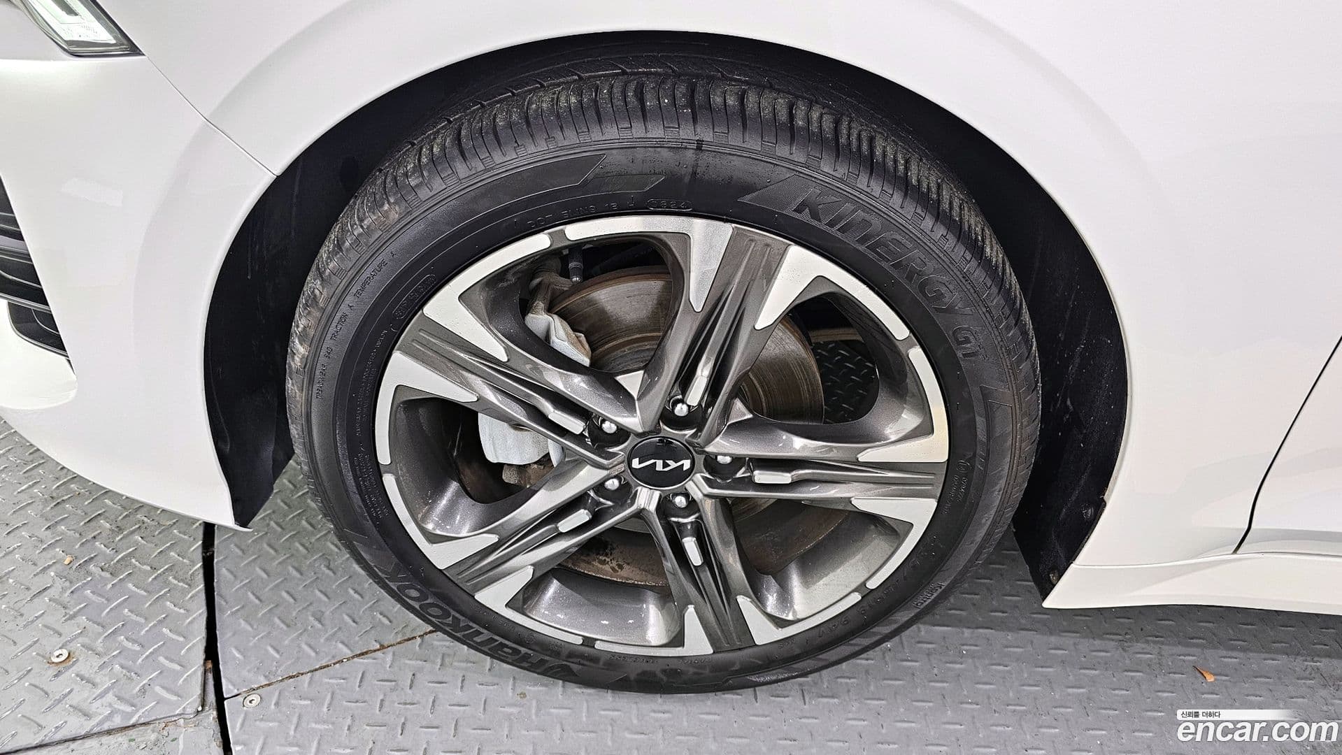 Main__Slider__Photo:K5 Kia 2021.1-4