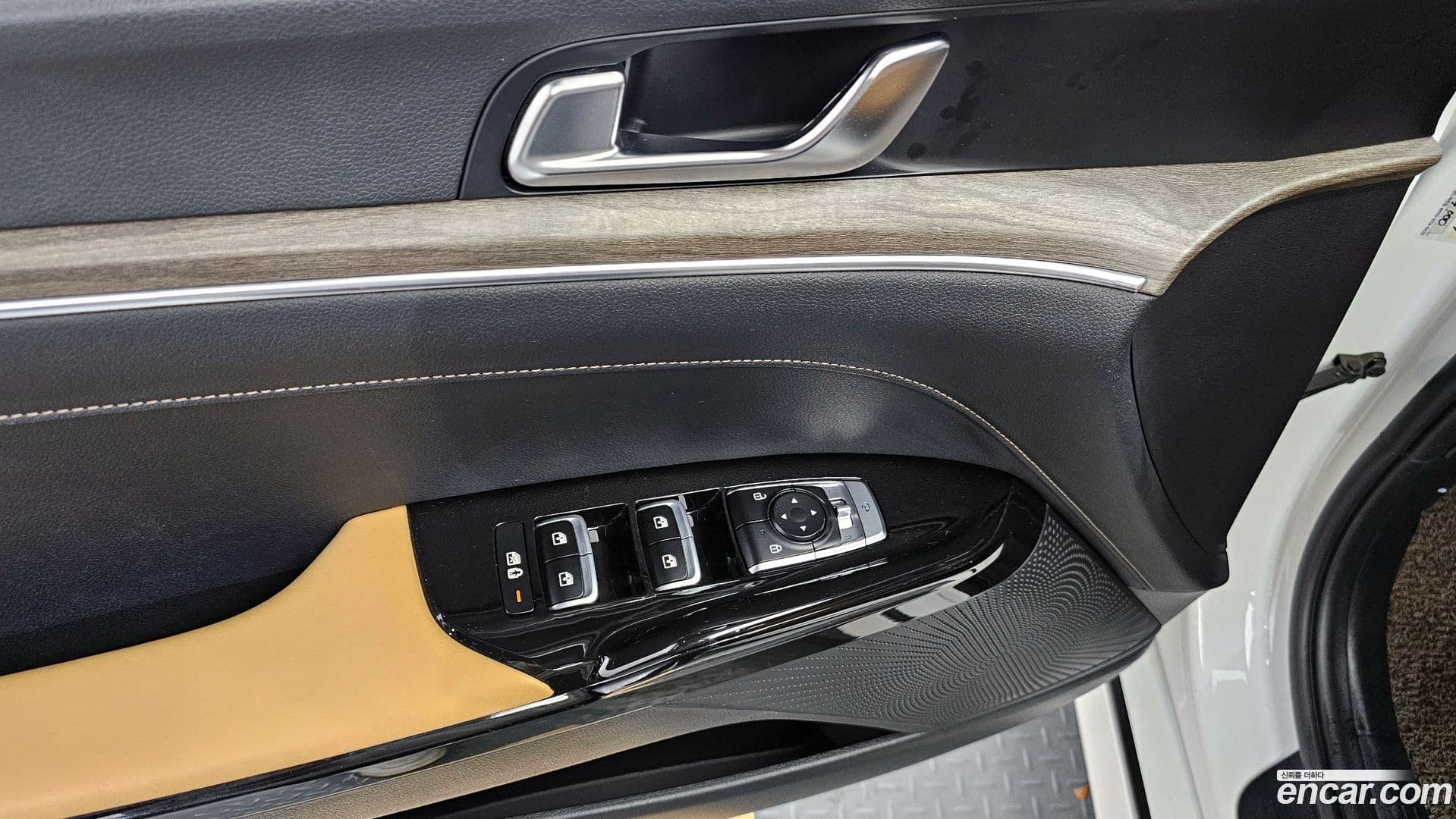 Main__Slider__Photo:K5 Kia 2021.1-13