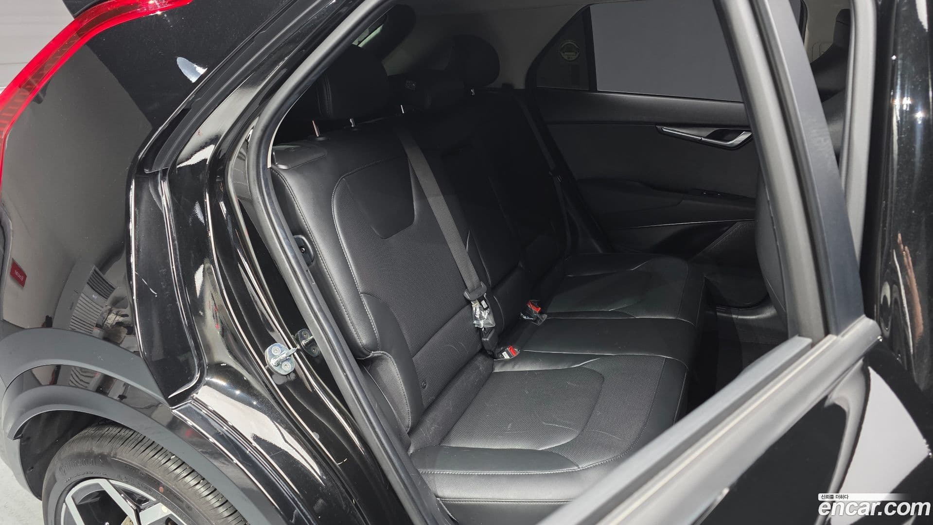 Main__Slider__Photo:Niro Kia 2022.11-11