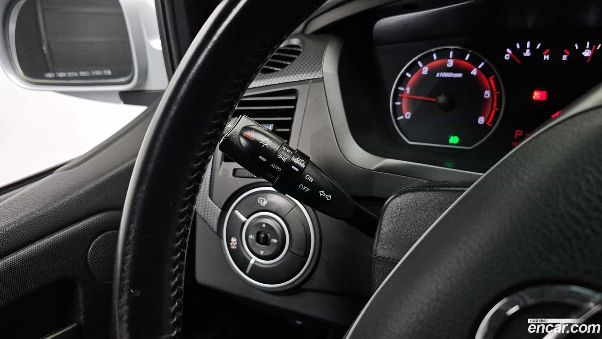 KORANDO KG_Mobility_Ssangyong 2015.8-OPTION-021