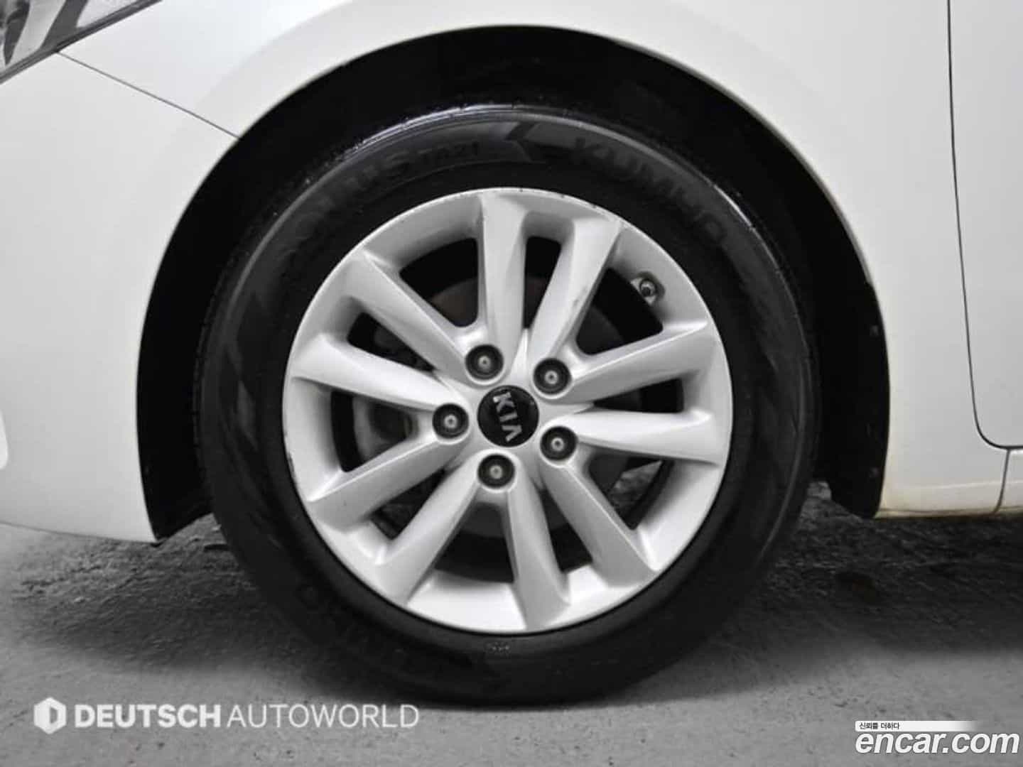 K3 Kia 2018.0-OUTER-005