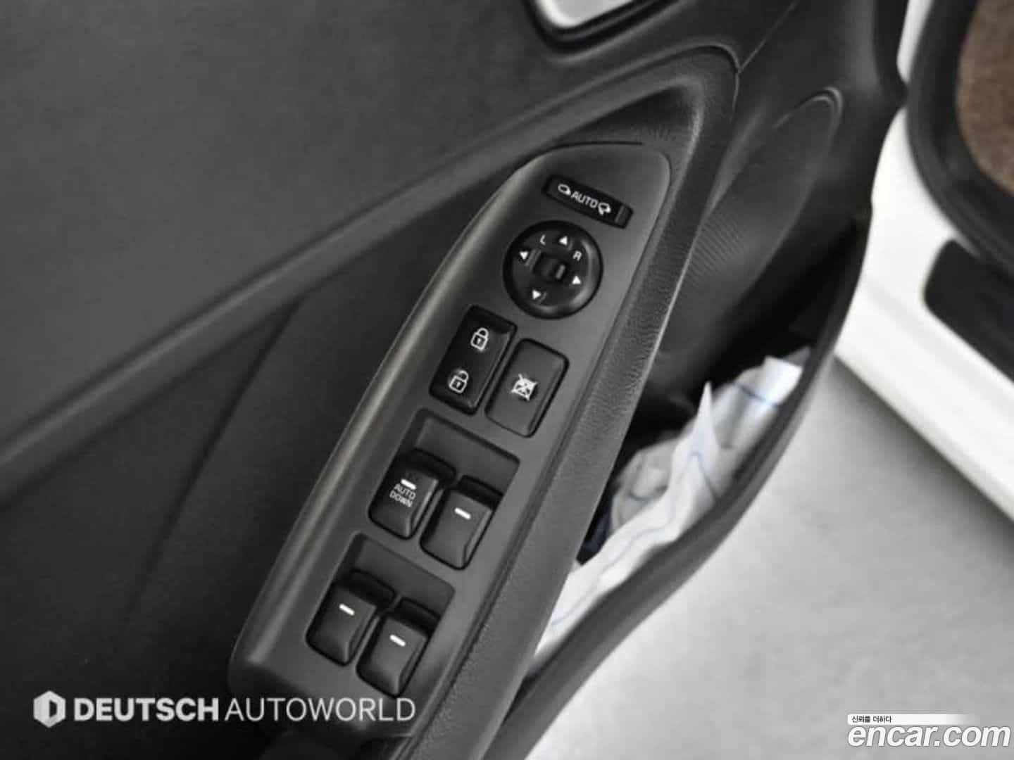 K3 Kia 2018.0-OPTION-023