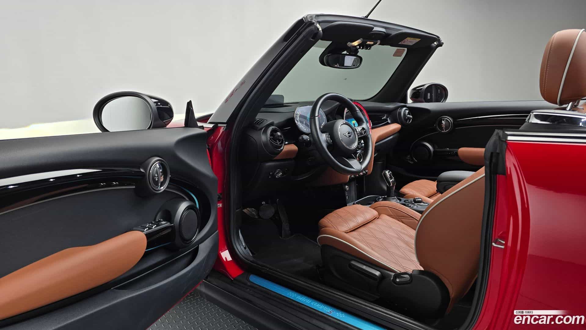 Cooper Convertible Mini 2021.11-INNER-010