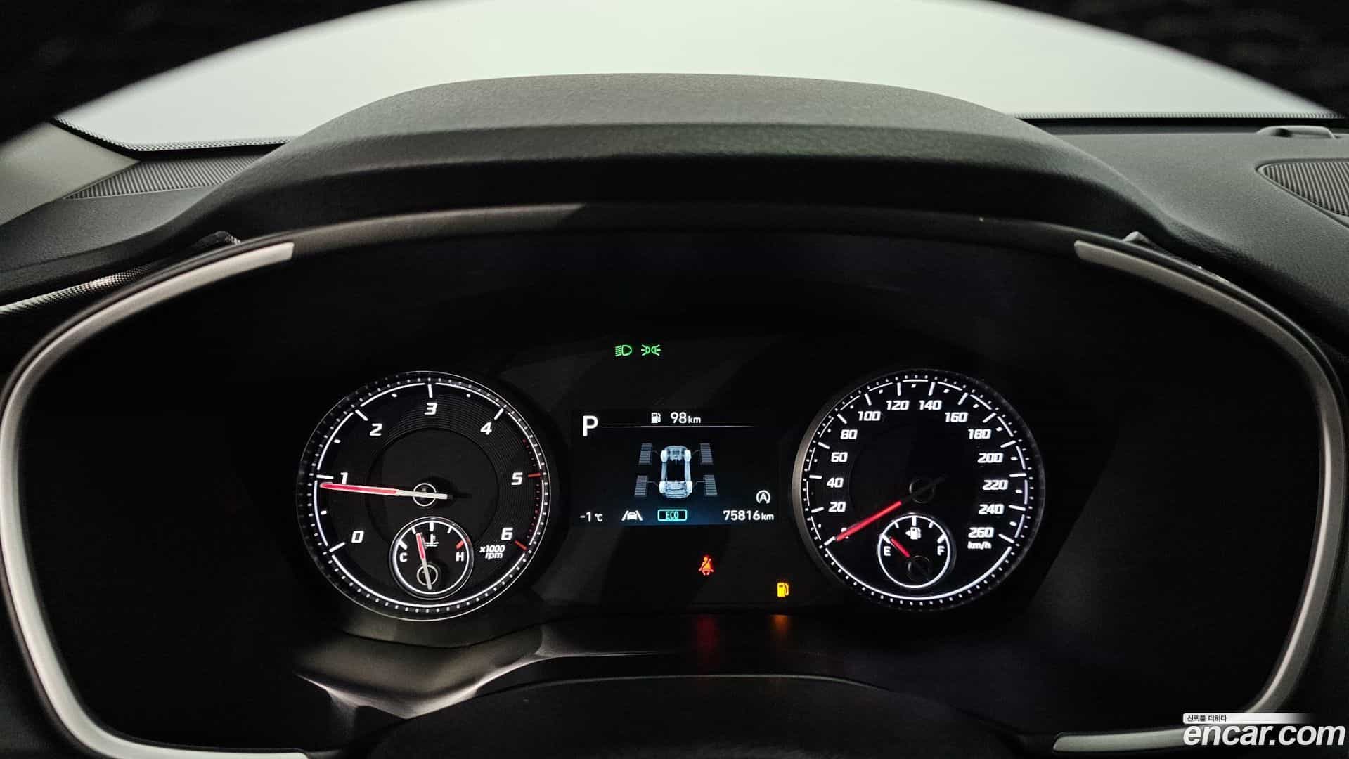 Santafe Hyundai 2022.8-INNER-008