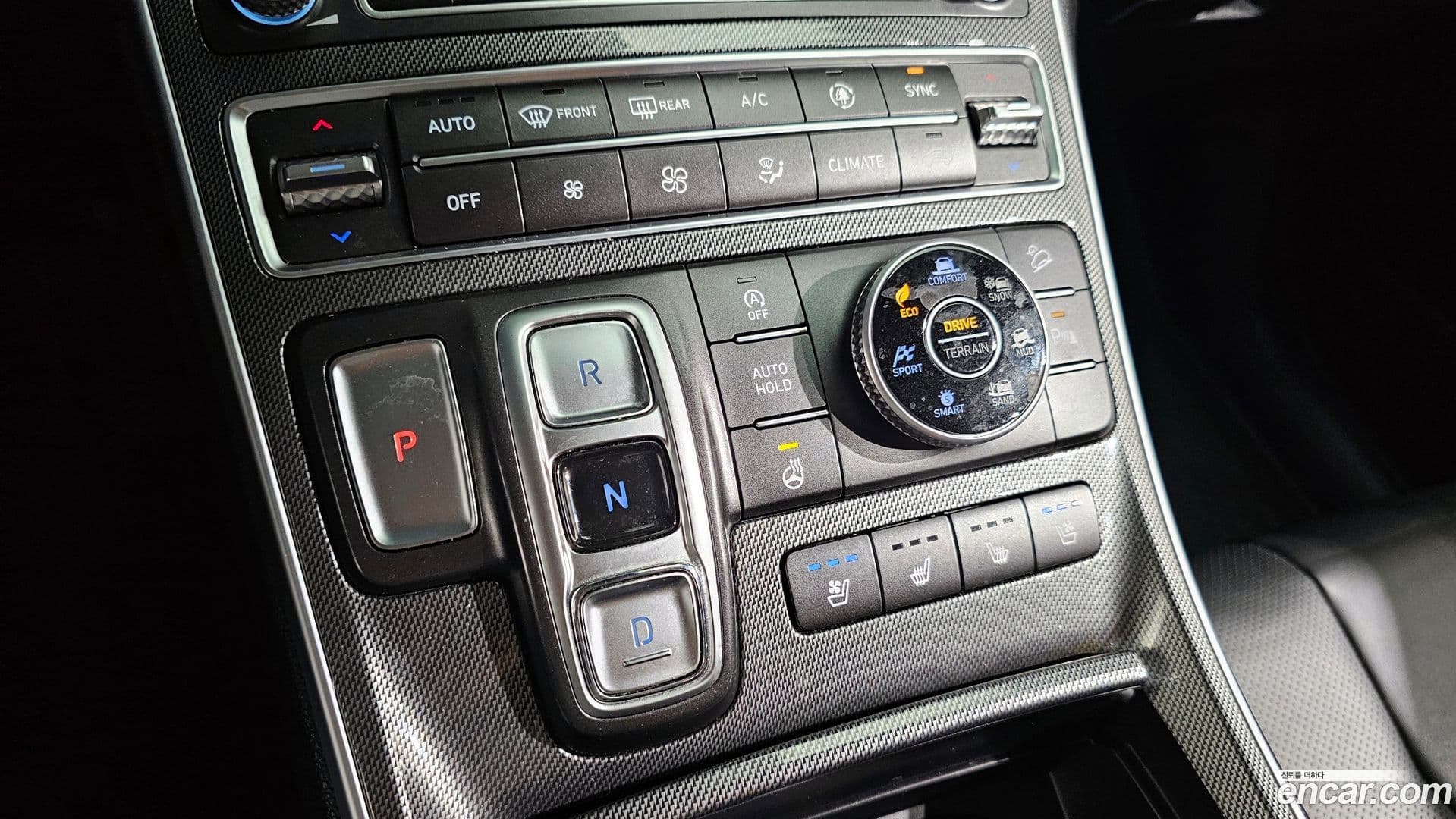 Main__Slider__Photo:Santafe Hyundai 2022.8-8