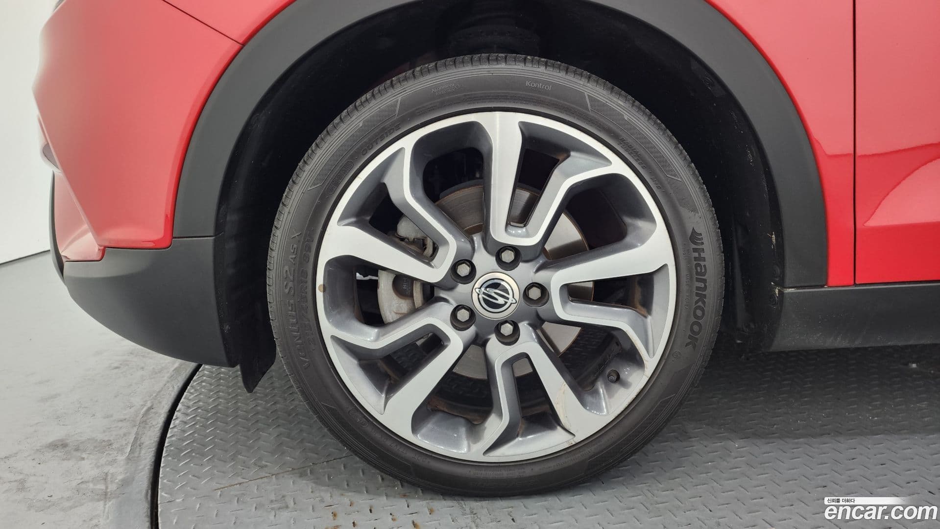 Main__Slider__Photo:TIBOLI KG_Mobility_Ssangyong 2015.0-4