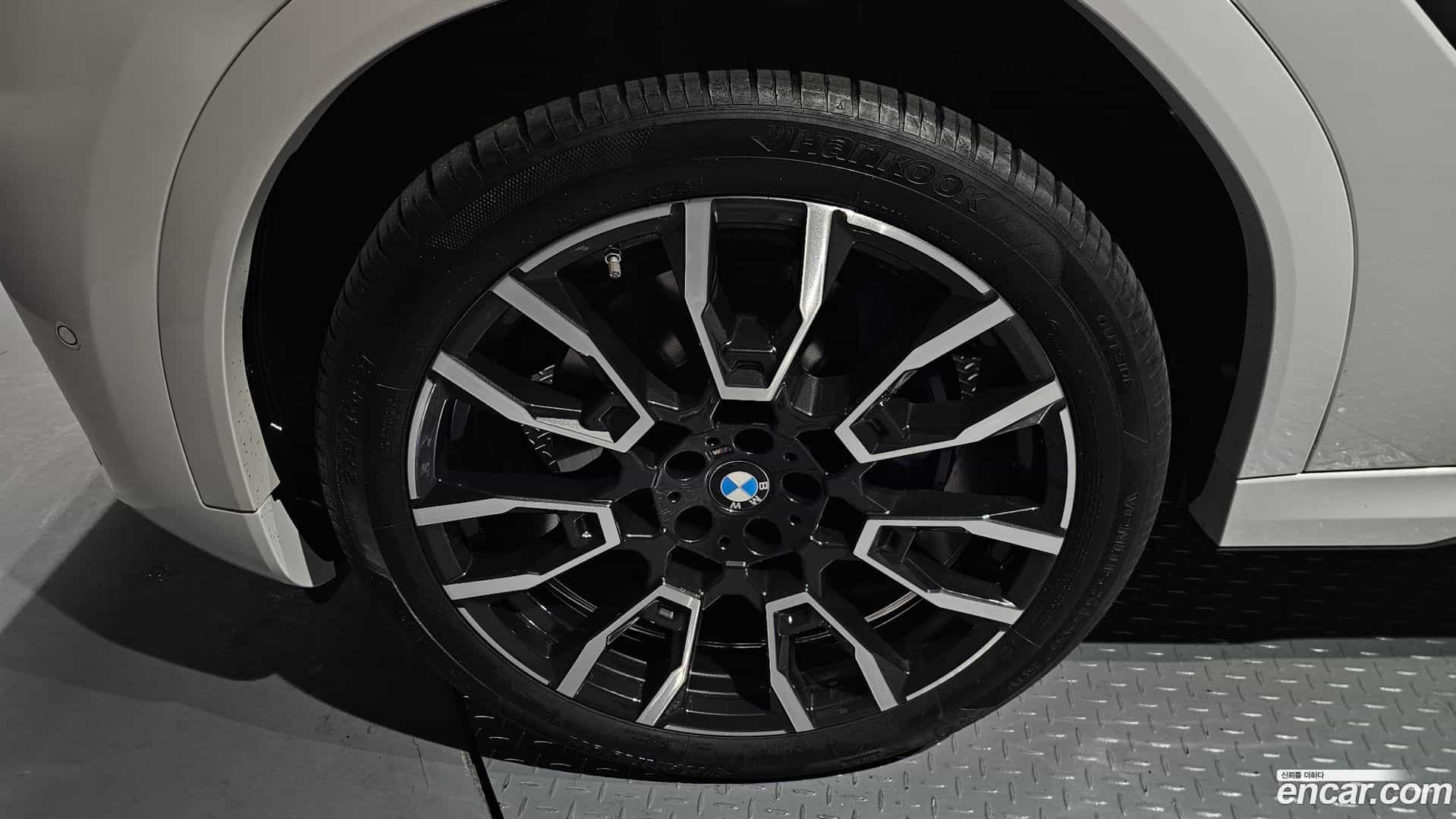 X6 BMW 2023.8-OUTER-005