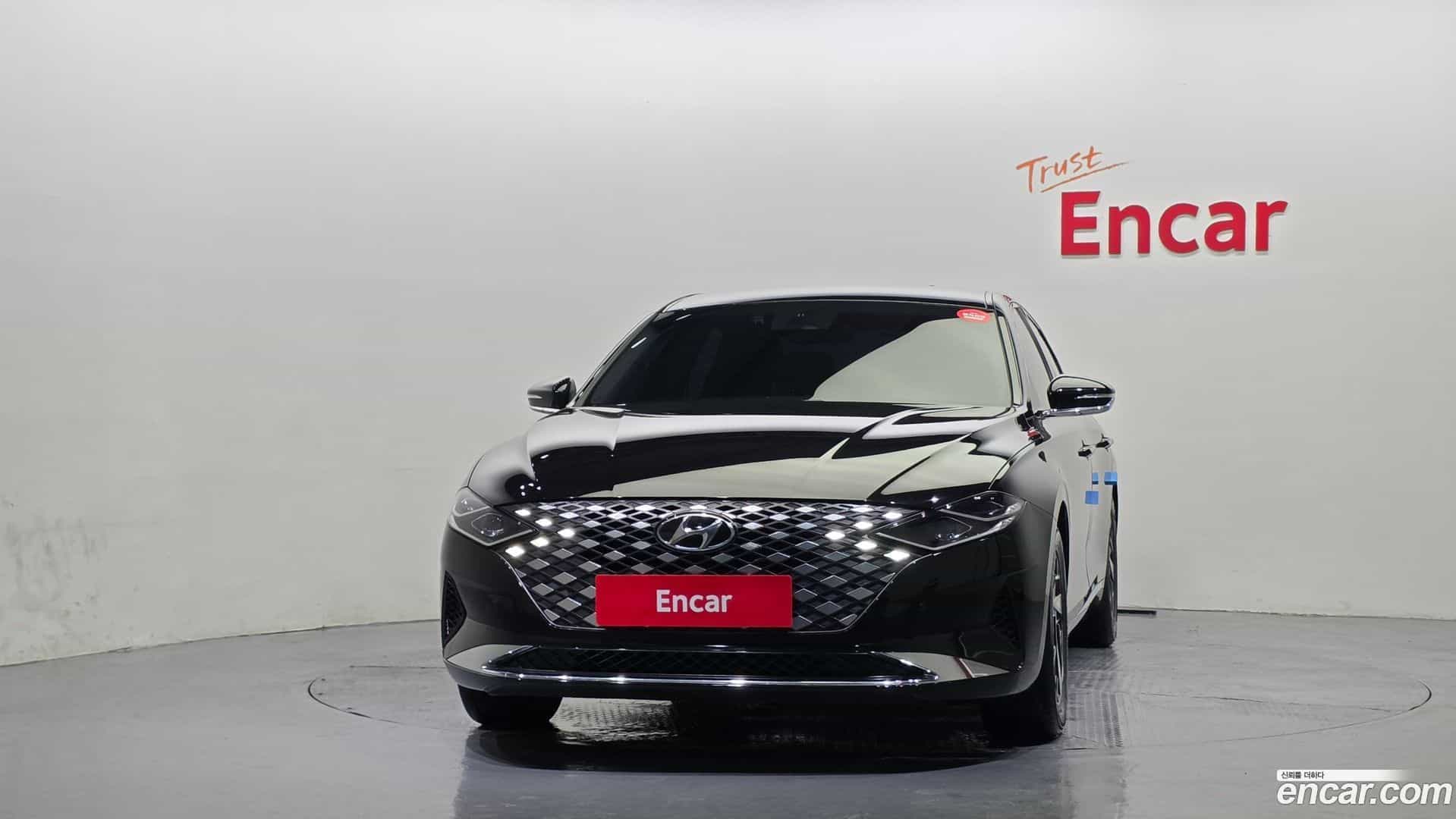 Grandeur Hyundai 2020.0-OUTER-003